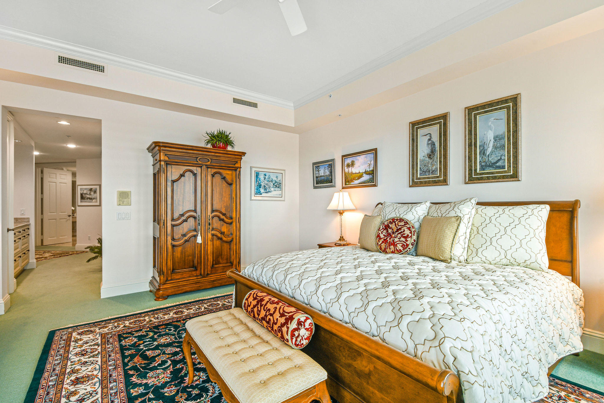 ONE WATERMARK PLACE OF THE PALM BEACHES - Residential