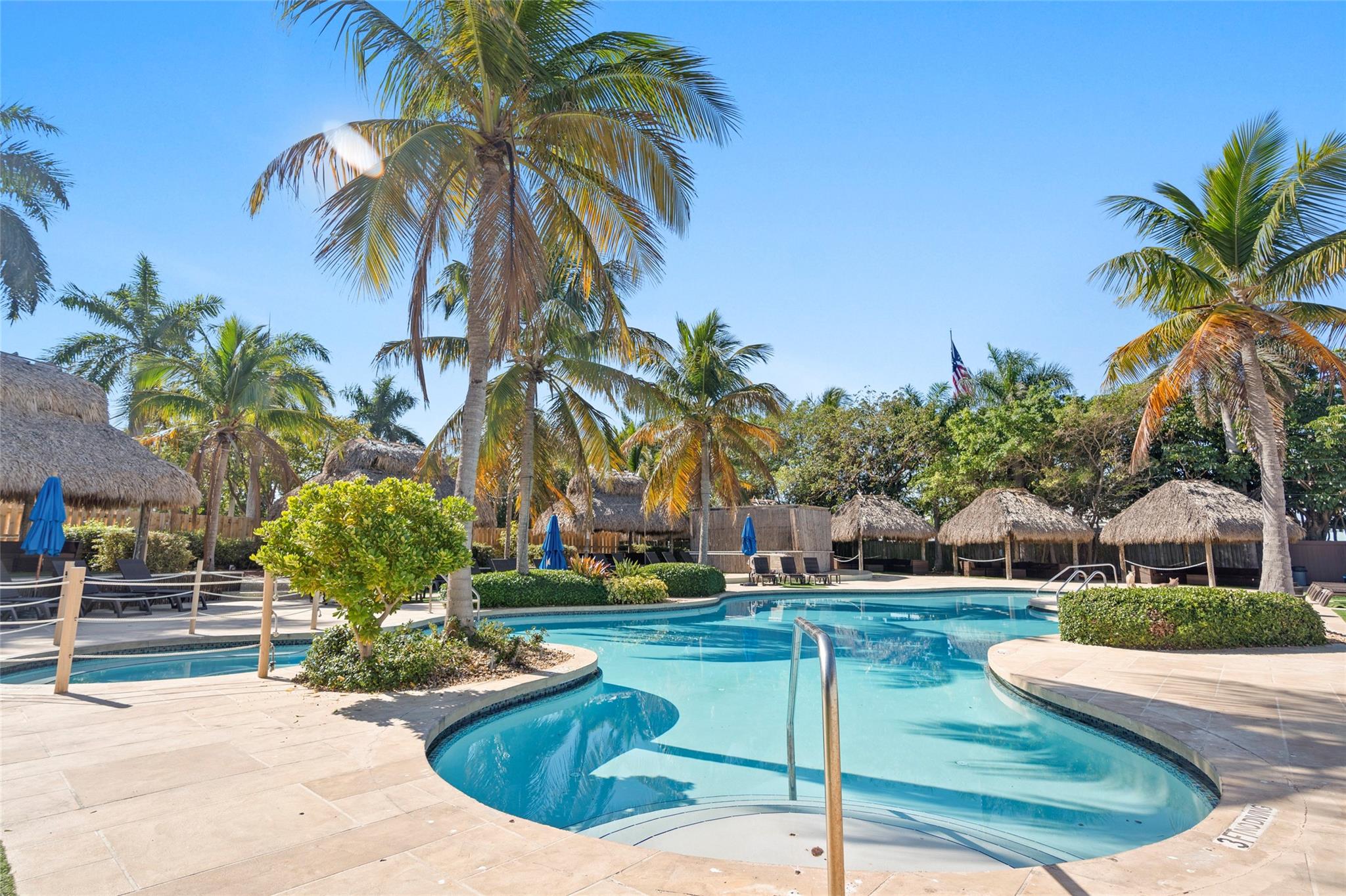 104000 Overseas Highway 0
