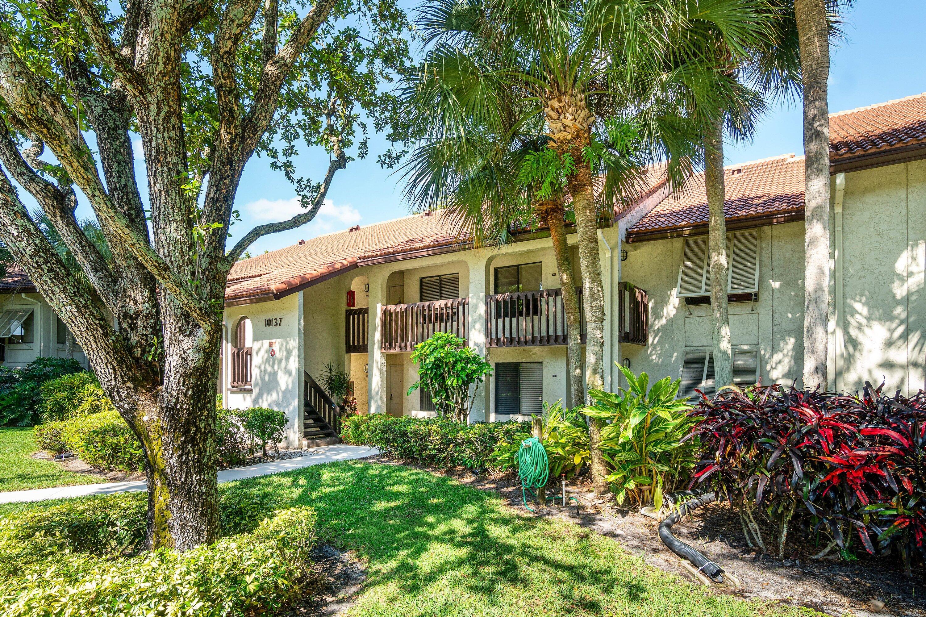 BANYAN SPRINGS - Residential