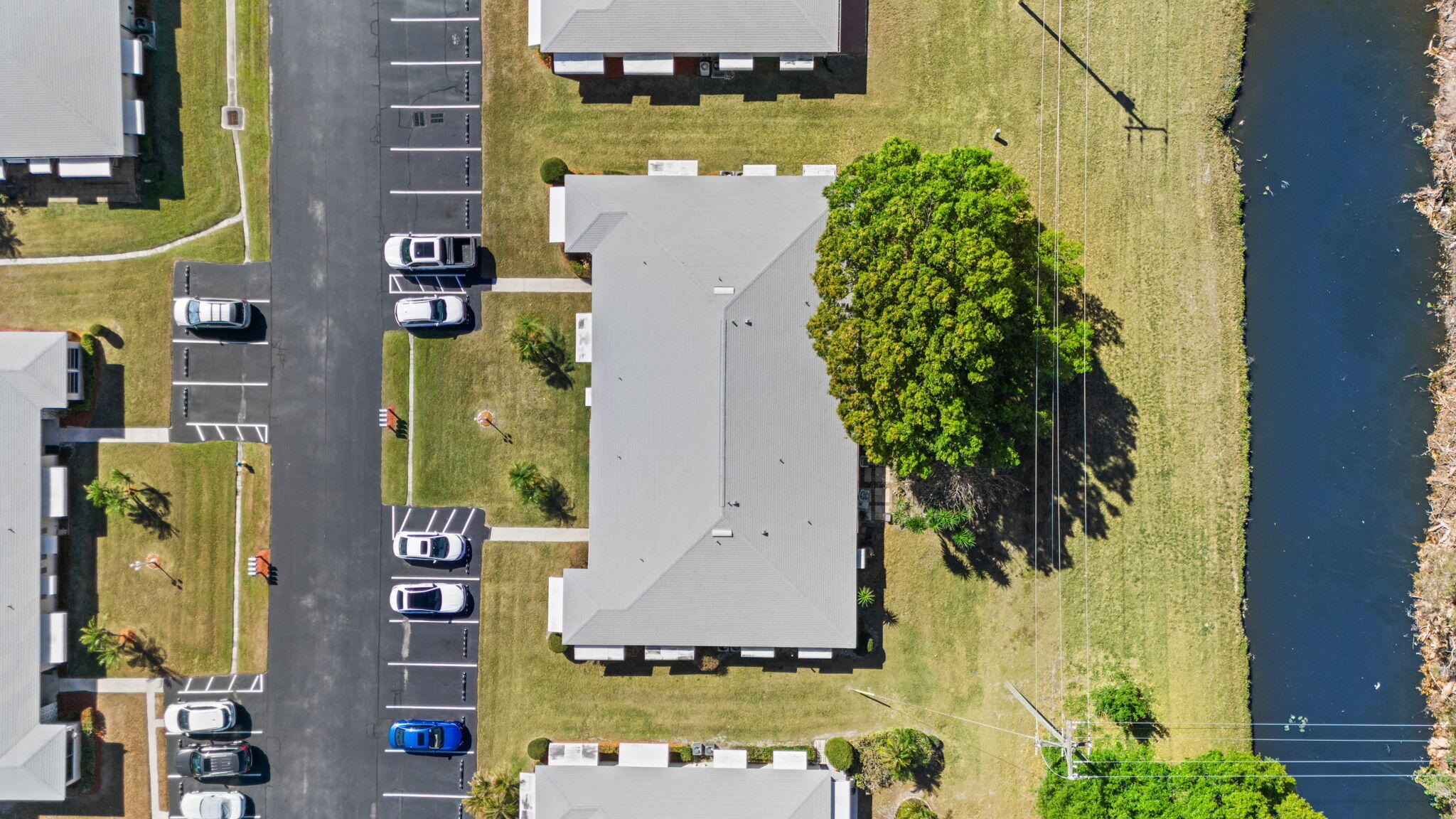 HIGH POINT OF FT PIERCE CONDOMINIUM SECTION 1 - Residential