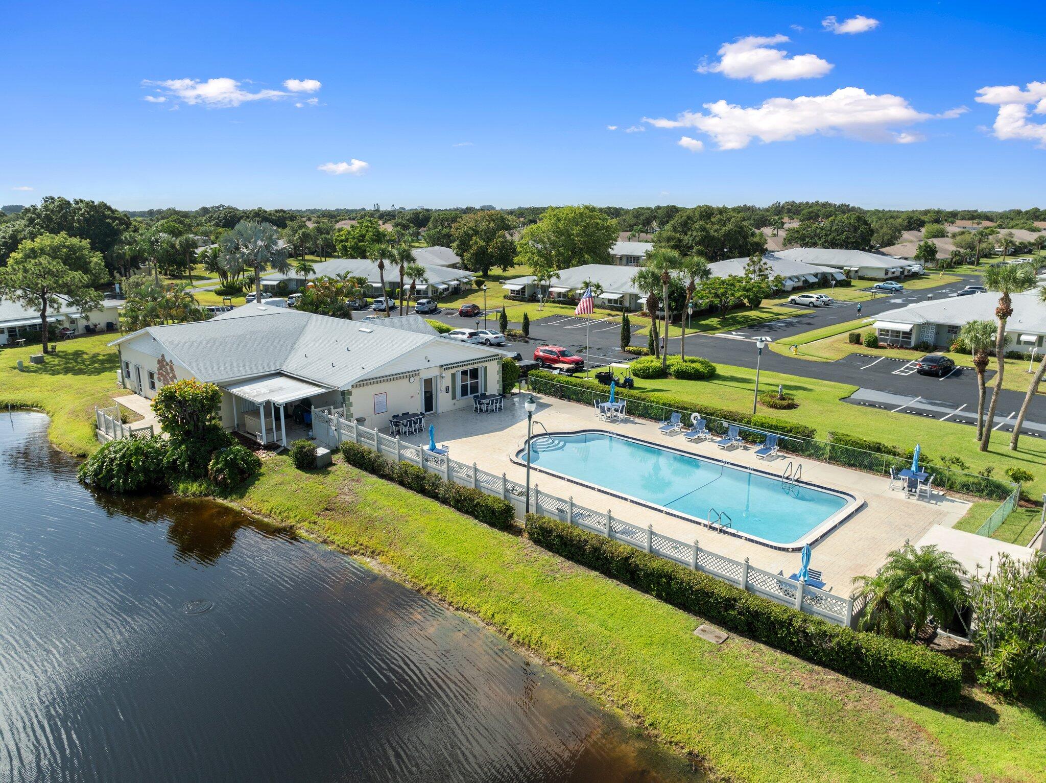 HIGH POINT OF FT PIERCE CONDOMINIUM SECTION 1 - Residential