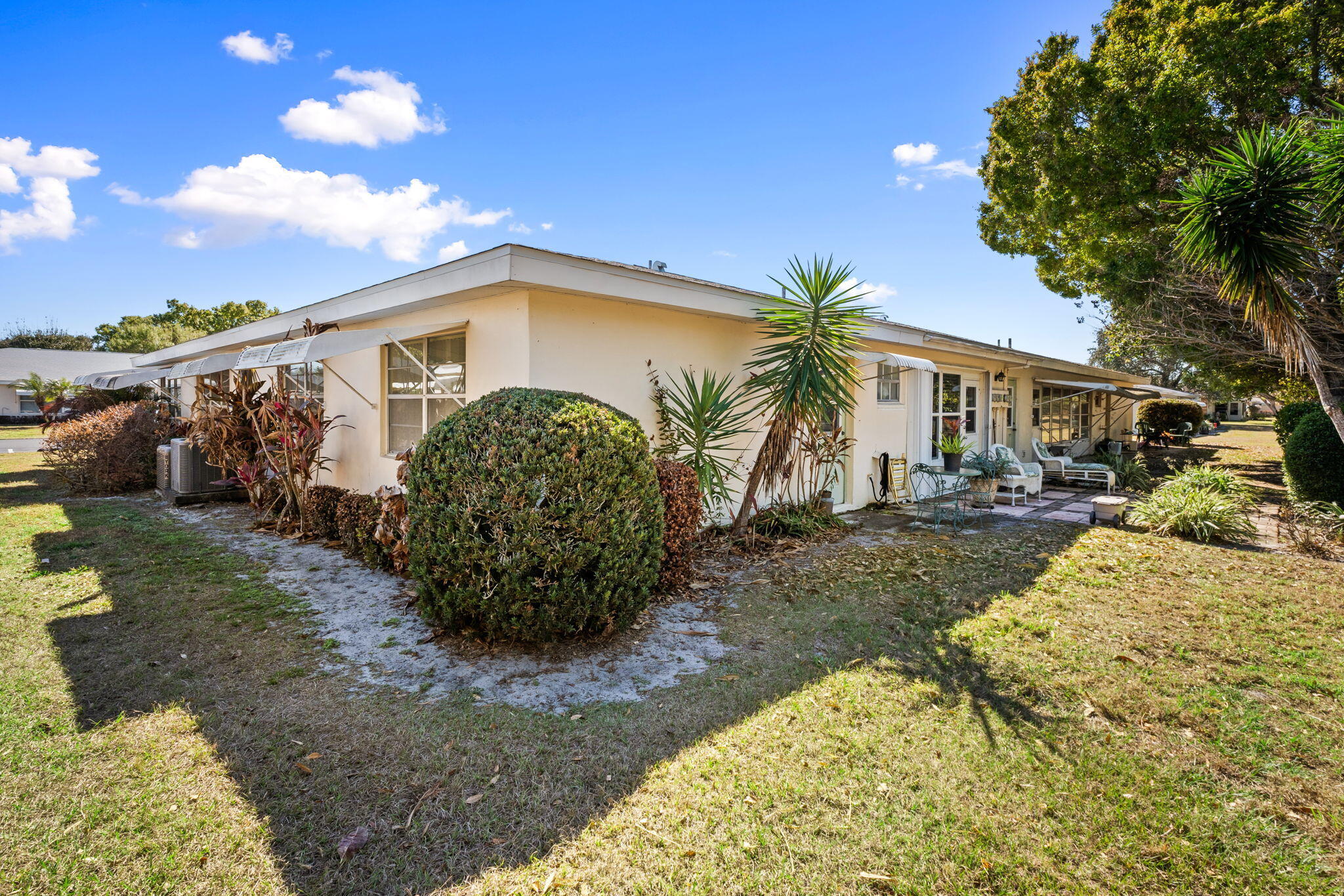 HIGH POINT OF FT PIERCE CONDOMINIUM SECTION 1 - Residential