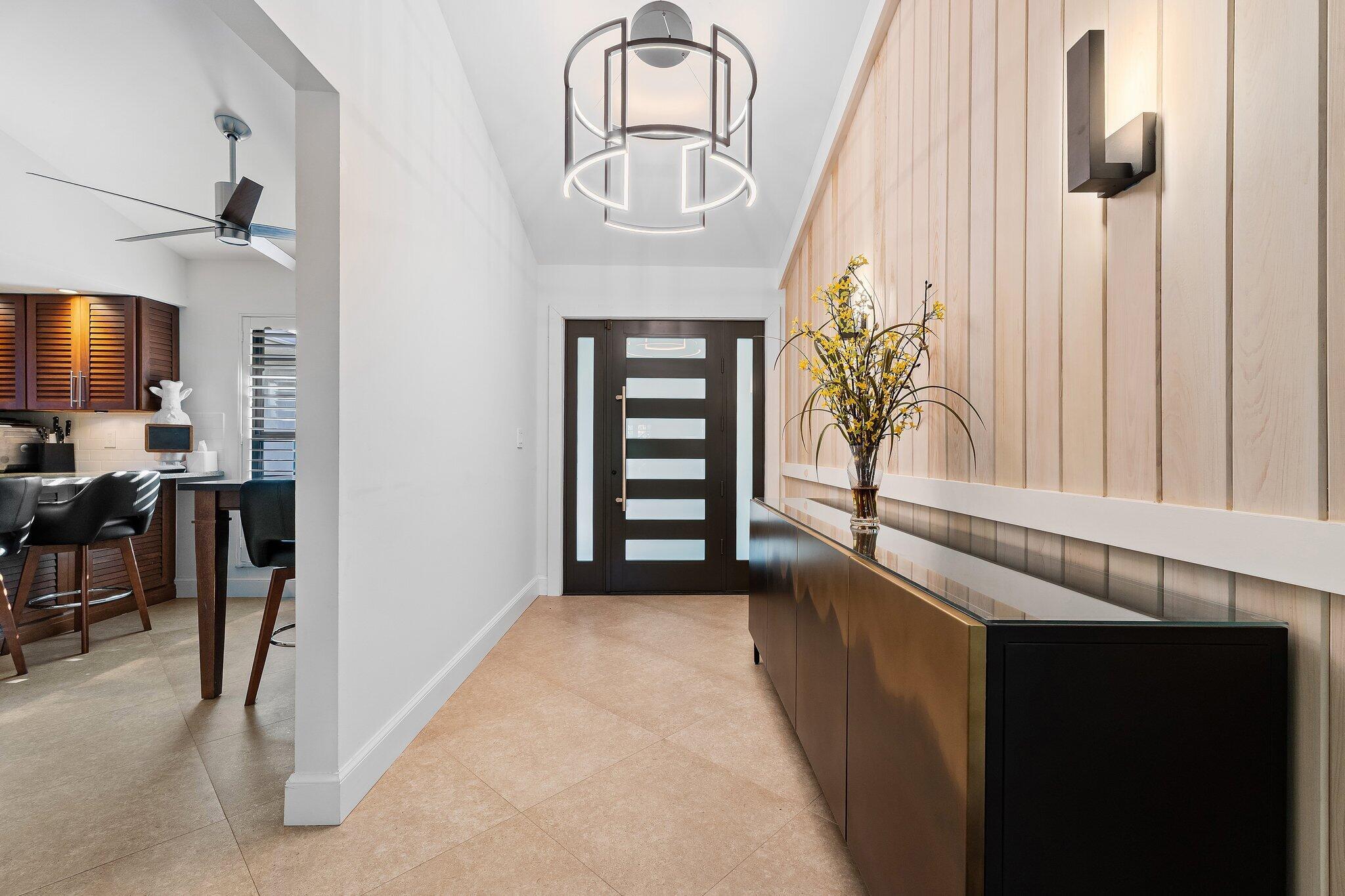 TWELVE OAKS - Residential