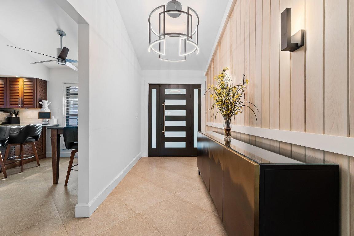 TWELVE OAKS - Residential