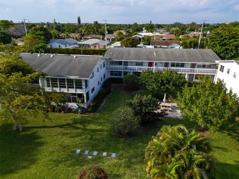 A home in Deerfield Beach