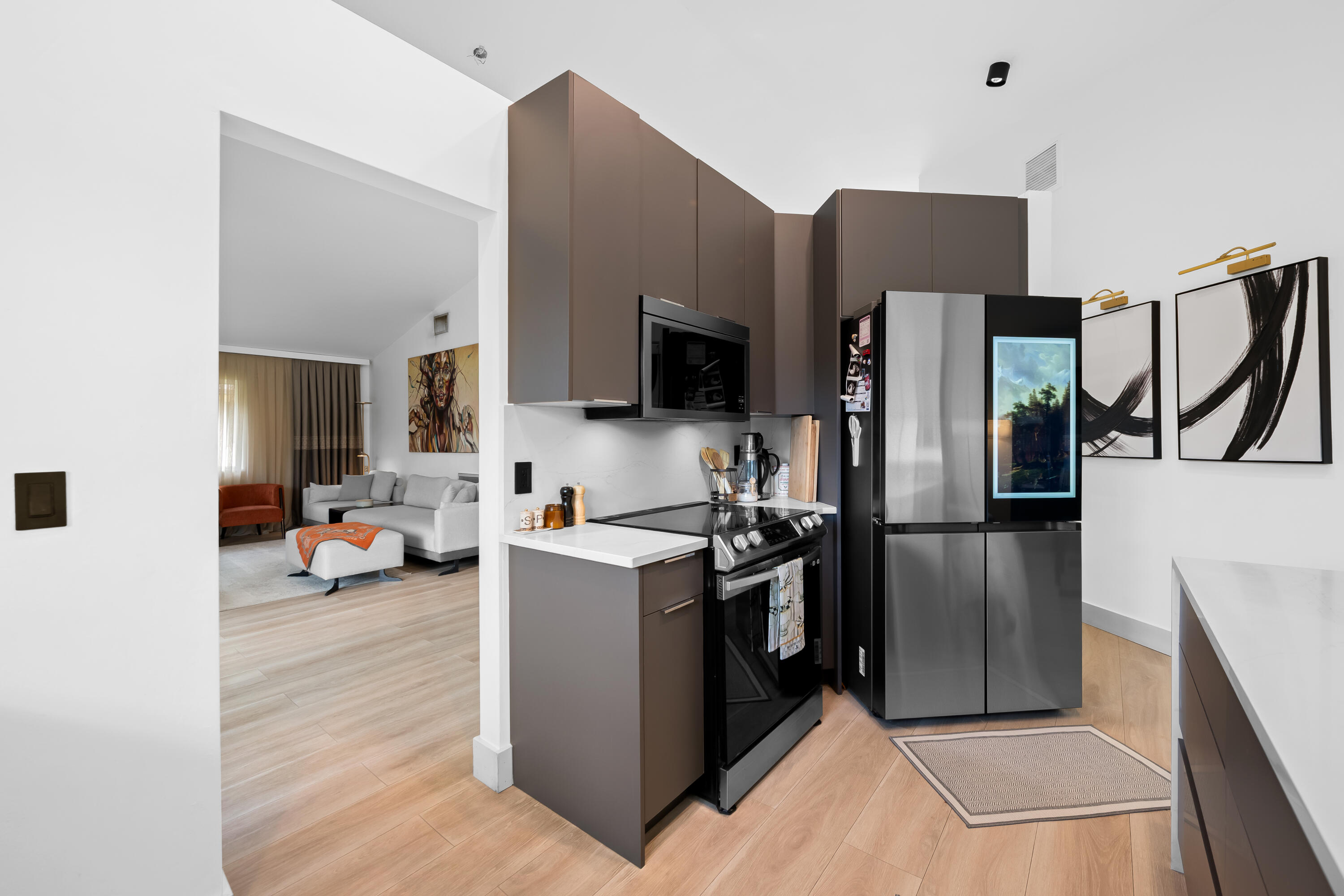 BAY WINDS 3 - Residential
