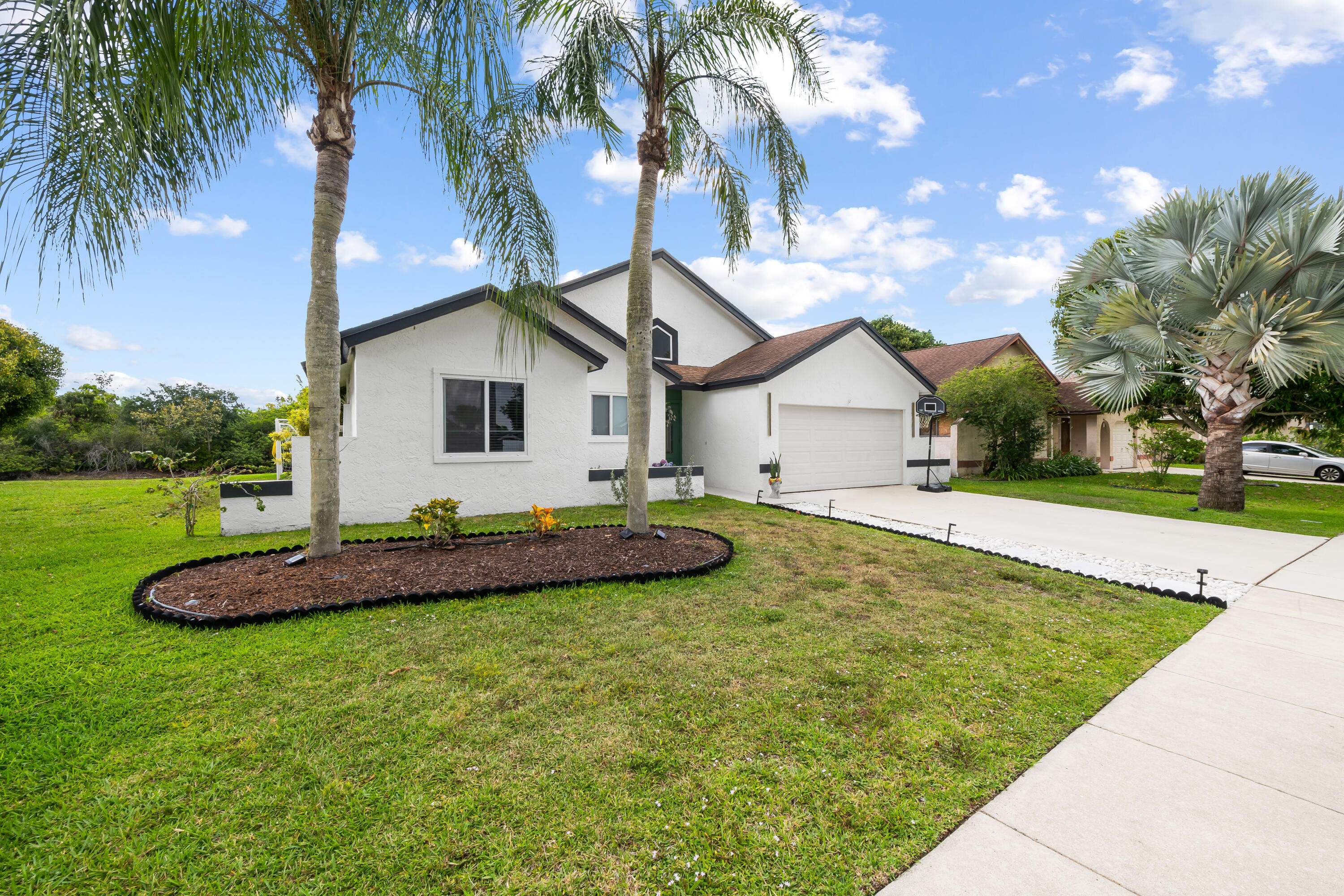 BAY WINDS 3 - Residential