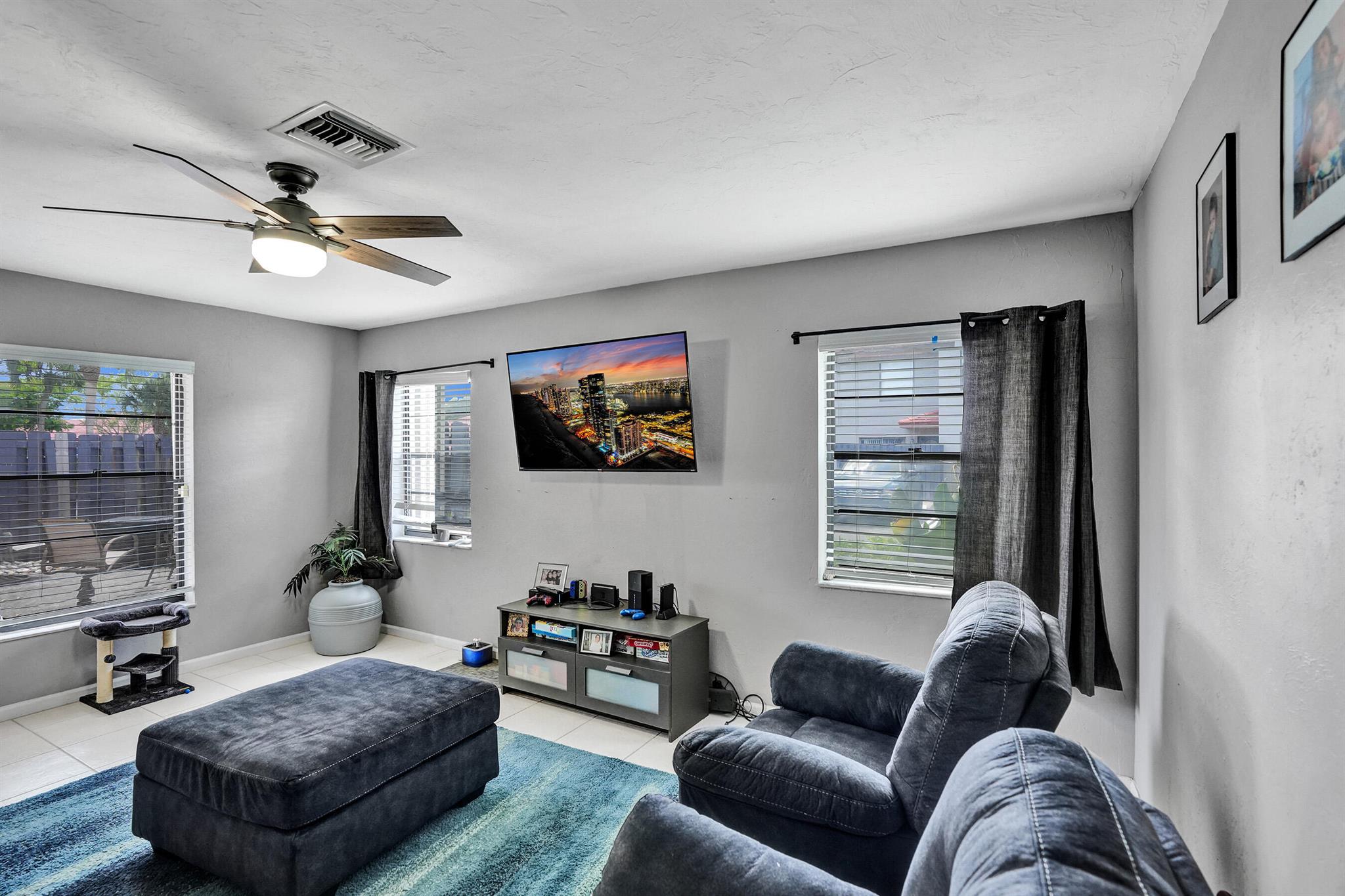 GOLFVIEW HARBOUR ESTATES - Residential Lease