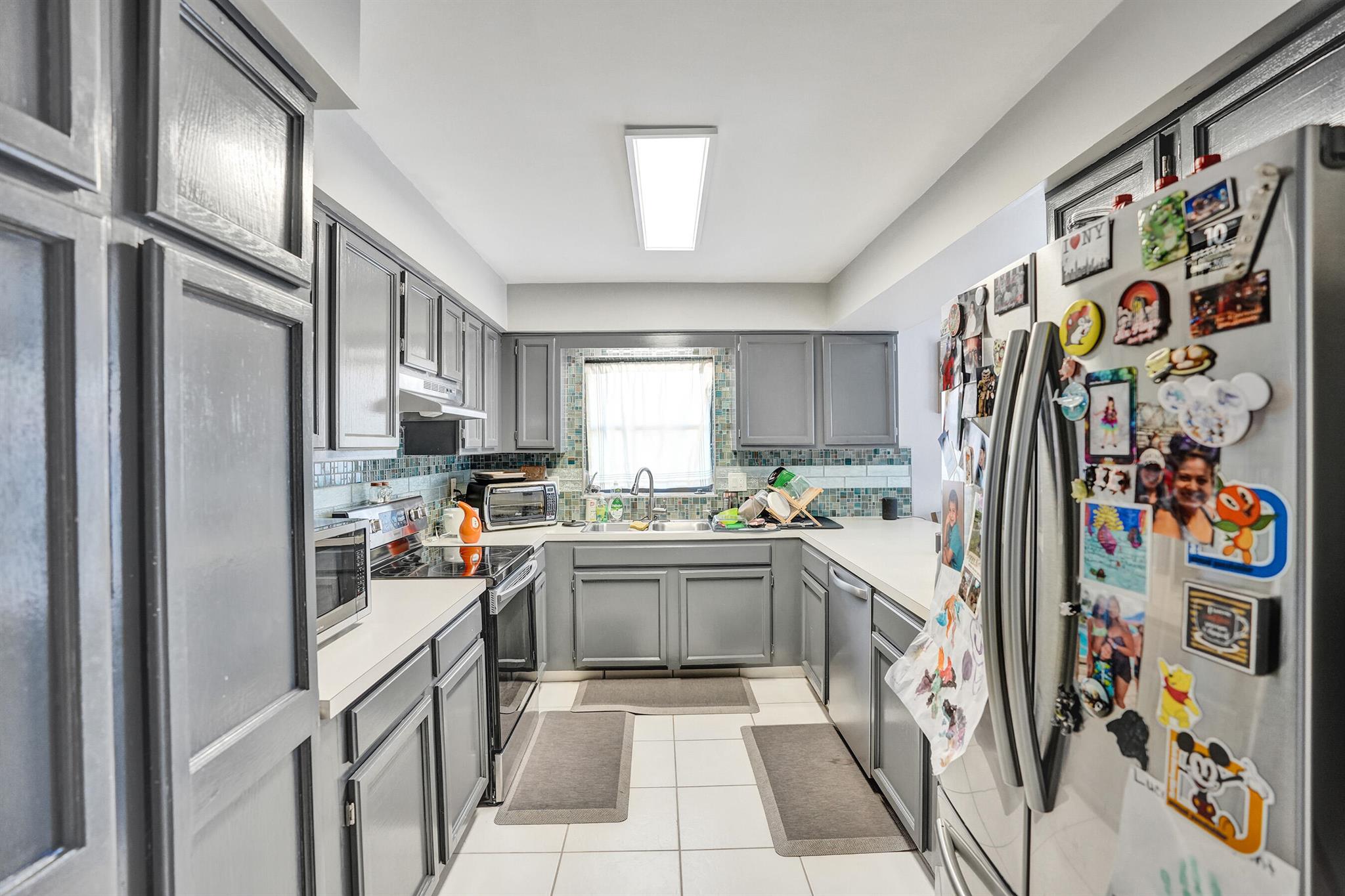 GOLFVIEW HARBOUR ESTATES - Residential Lease