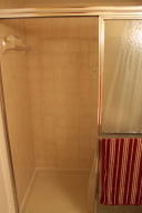 PINE RIDGE AT DELRAY BEAC - Residential Lease