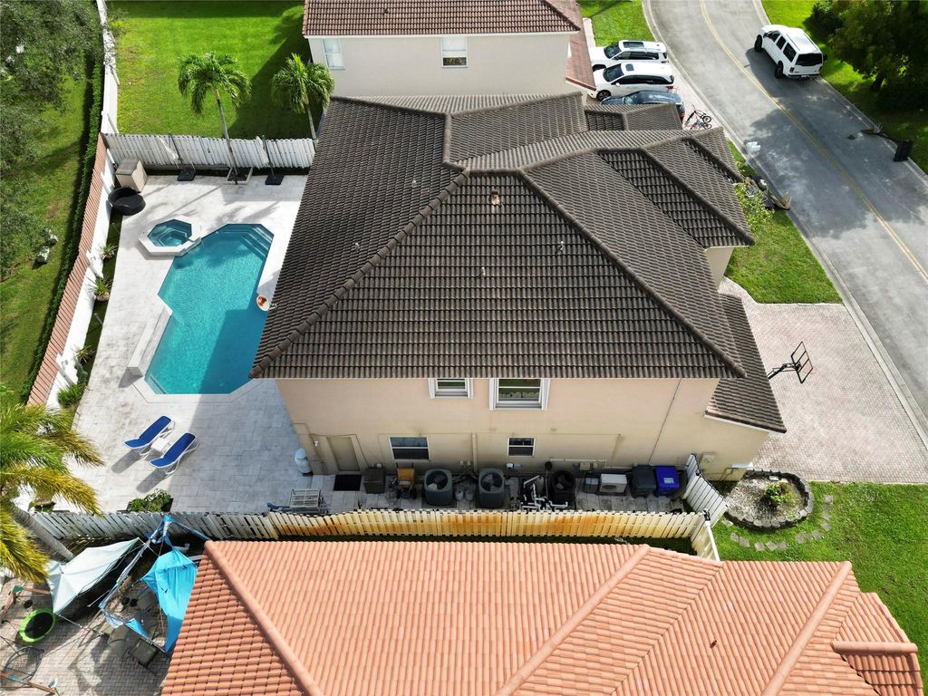 Photo of 3213 SW 51st Street, Hollywood, FL 33312 (MLS # F10411274)