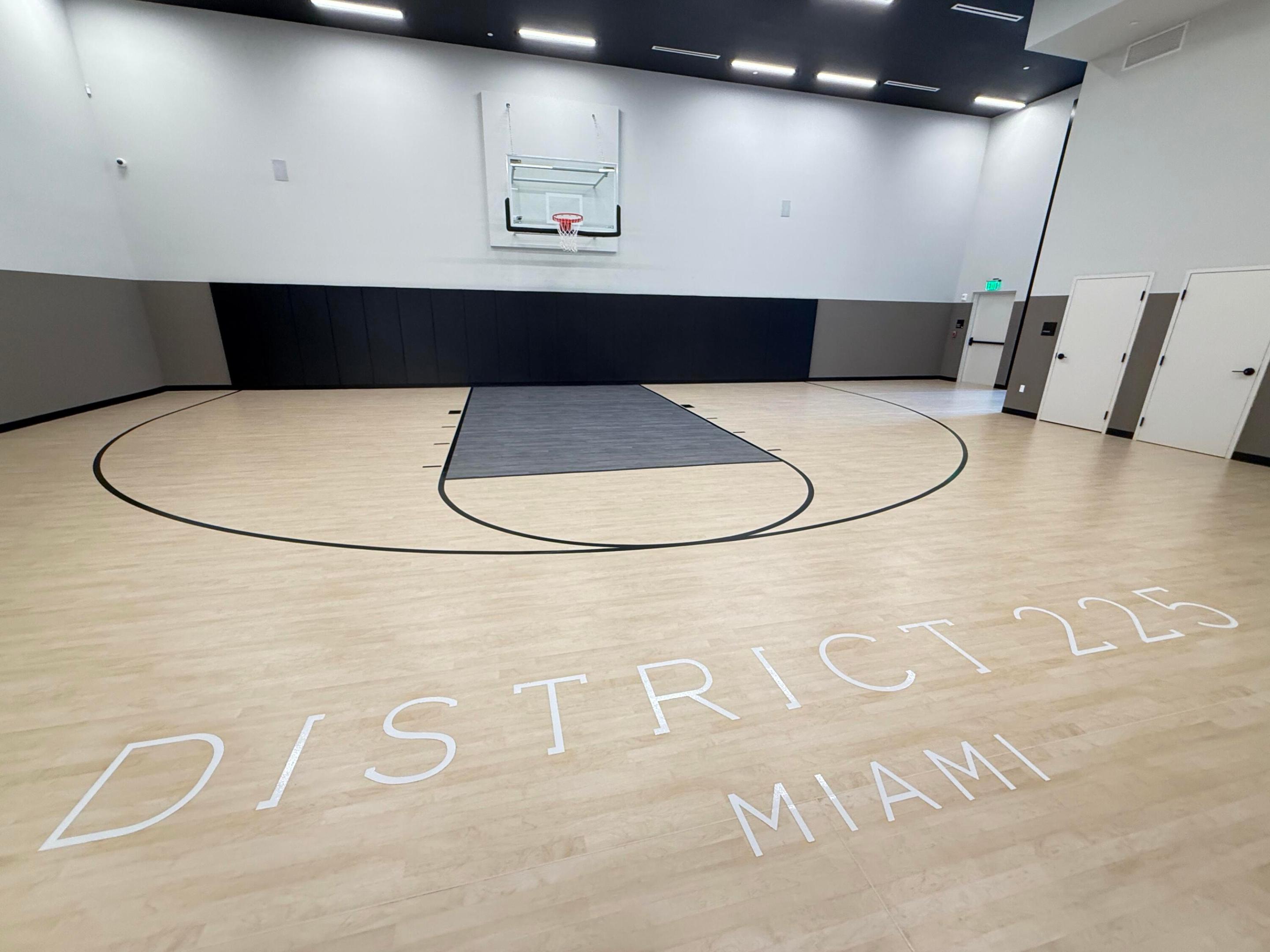 MIAMI NORTH - Residential Lease