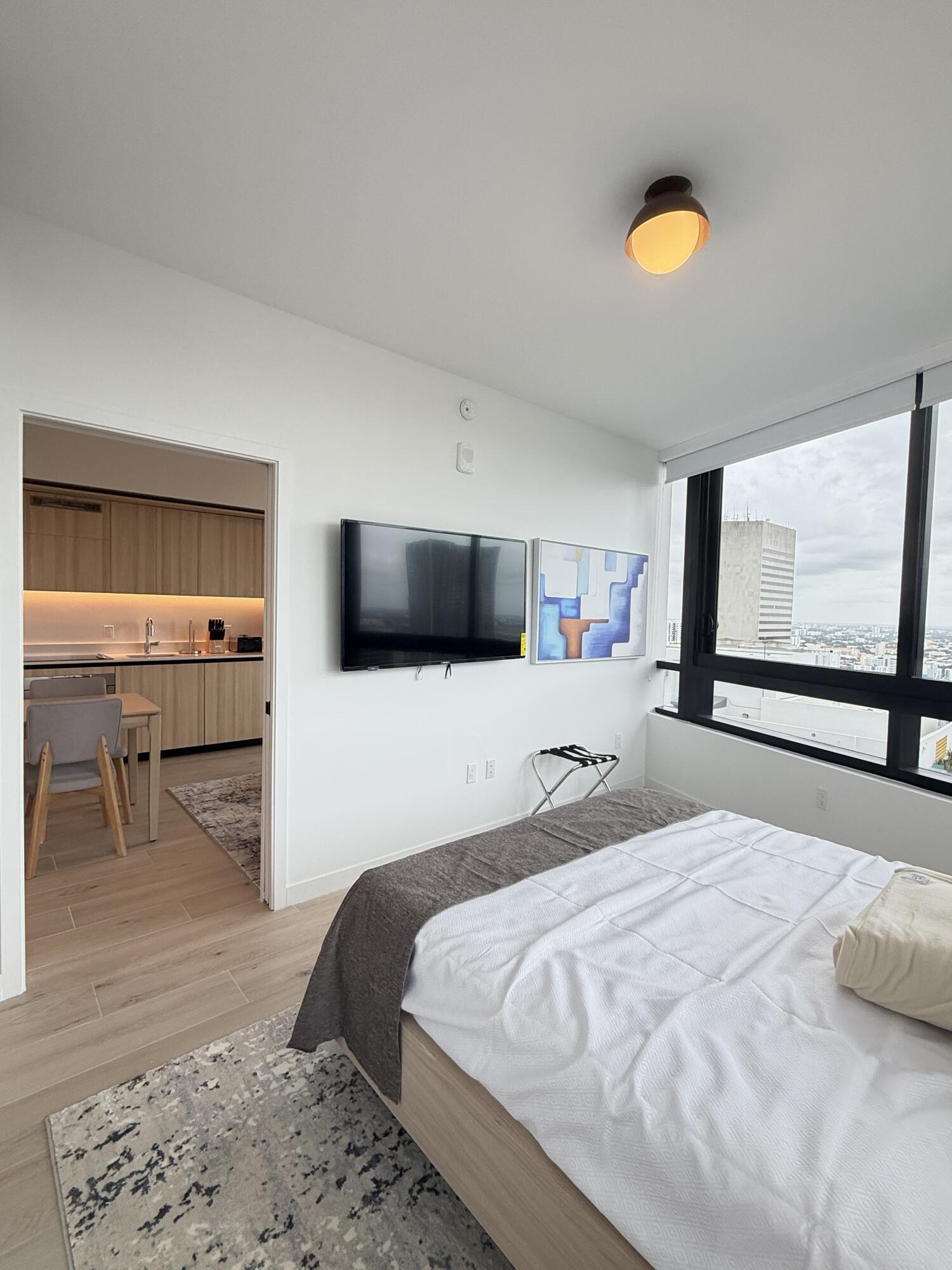 MIAMI NORTH - Residential Lease