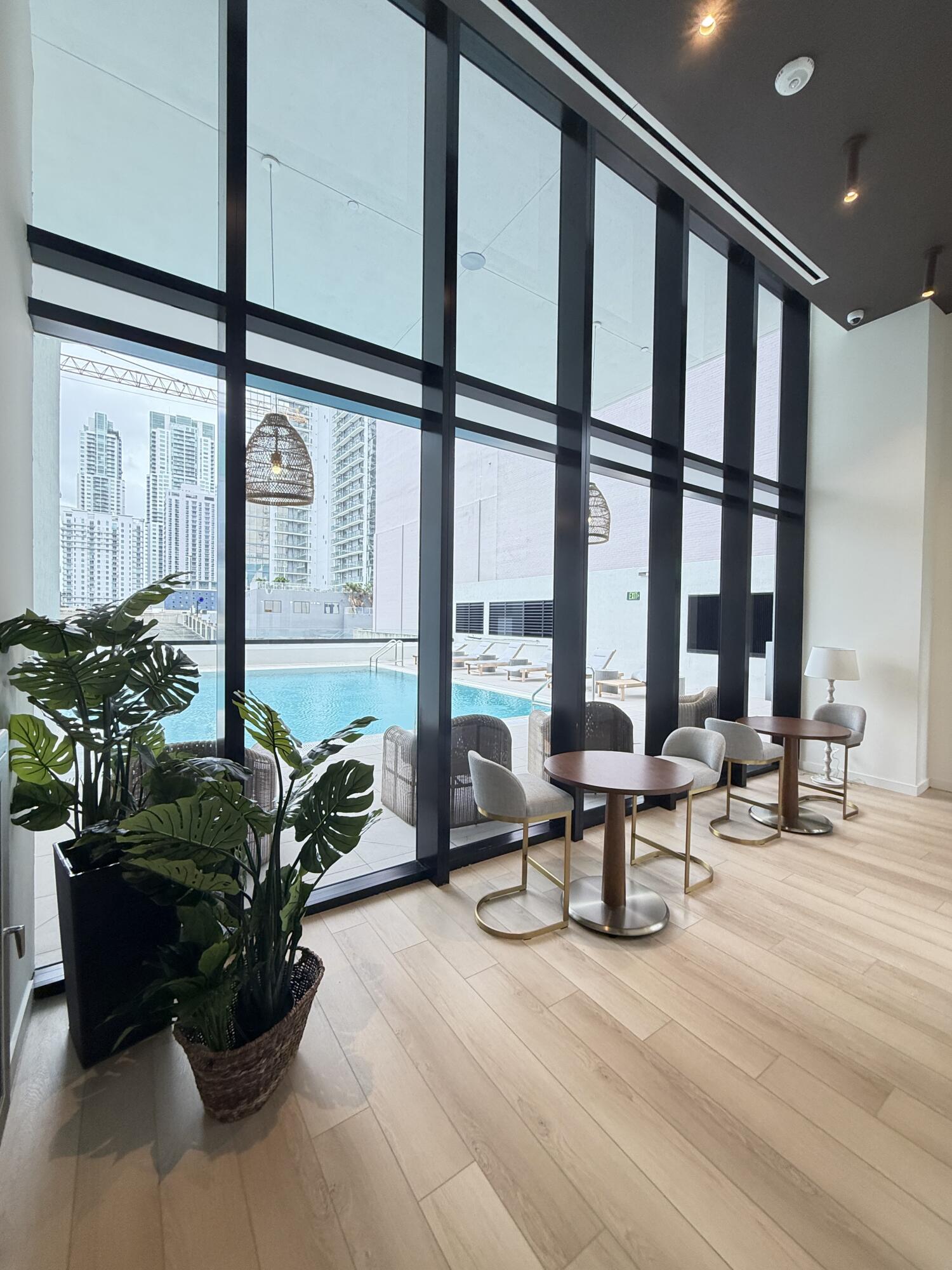 MIAMI NORTH - Residential Lease