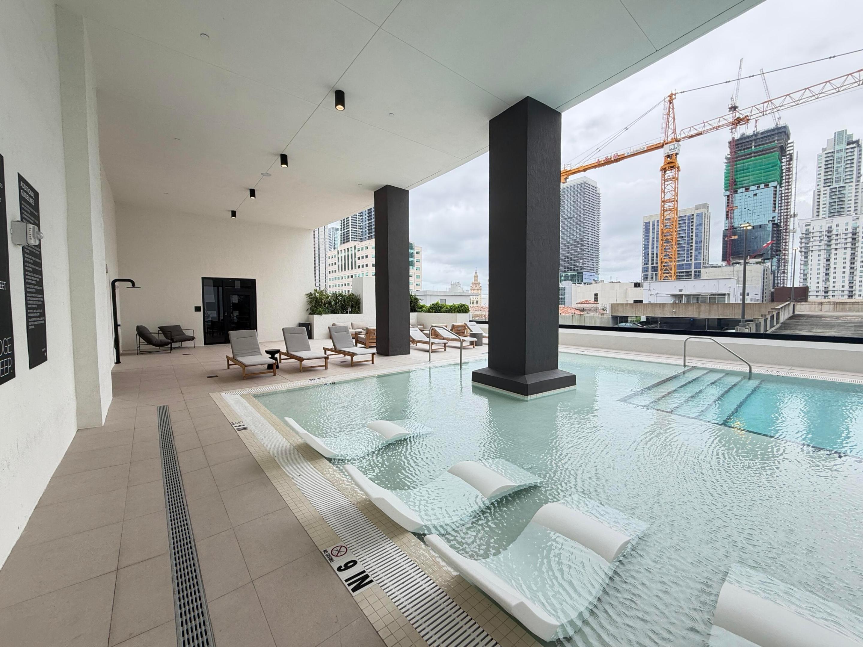 MIAMI NORTH - Residential Lease