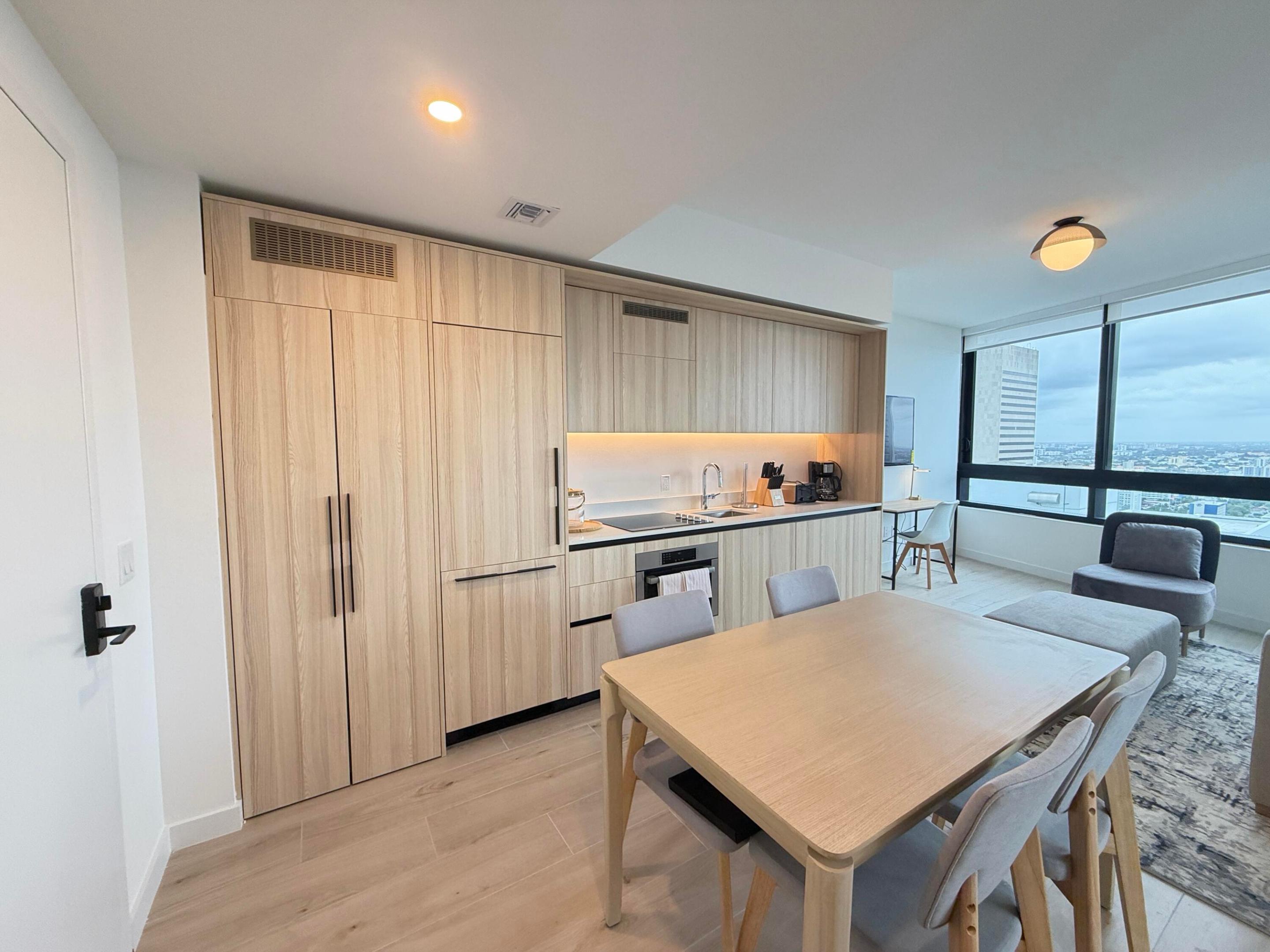 MIAMI NORTH - Residential Lease