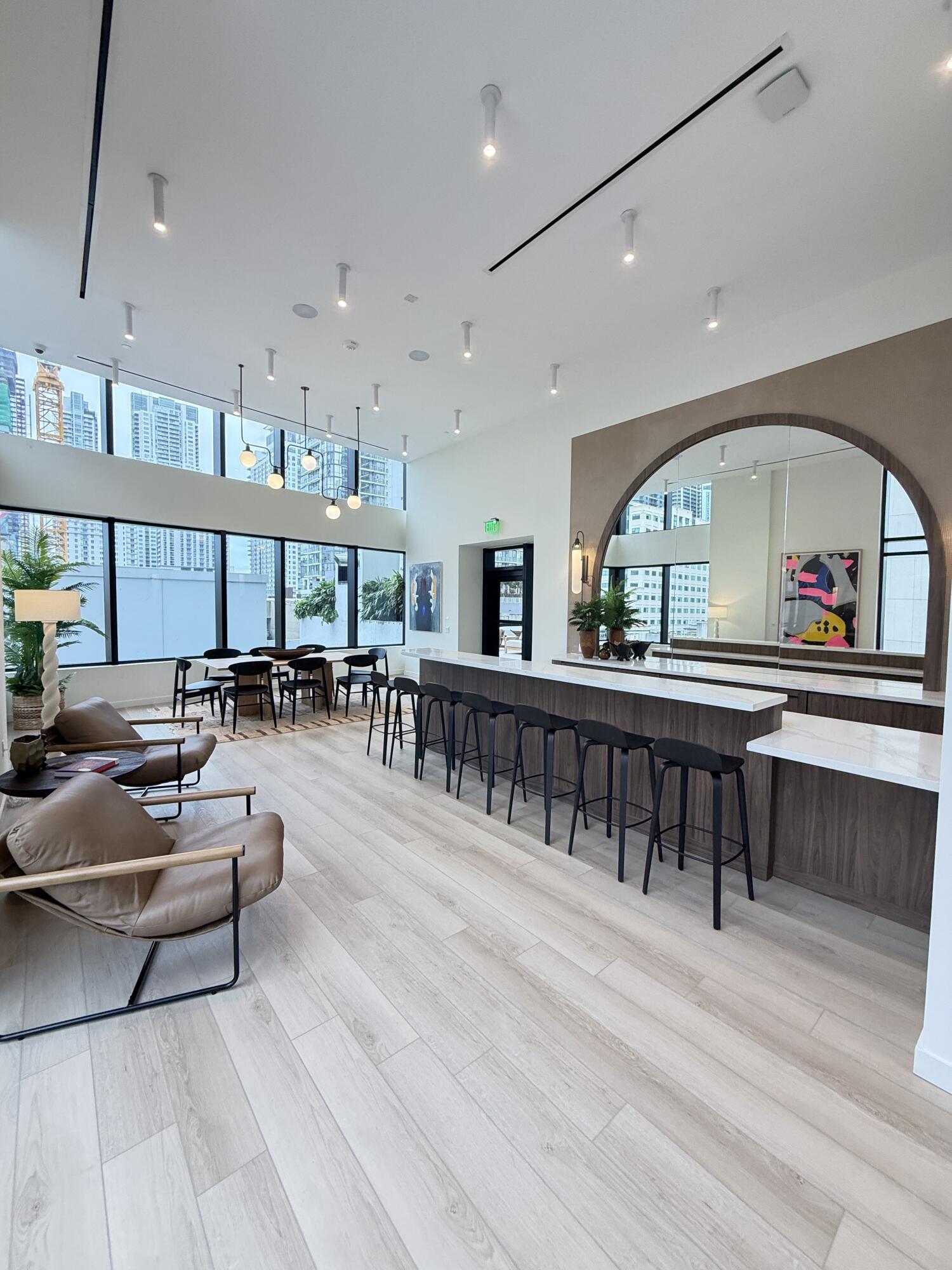 MIAMI NORTH - Residential Lease