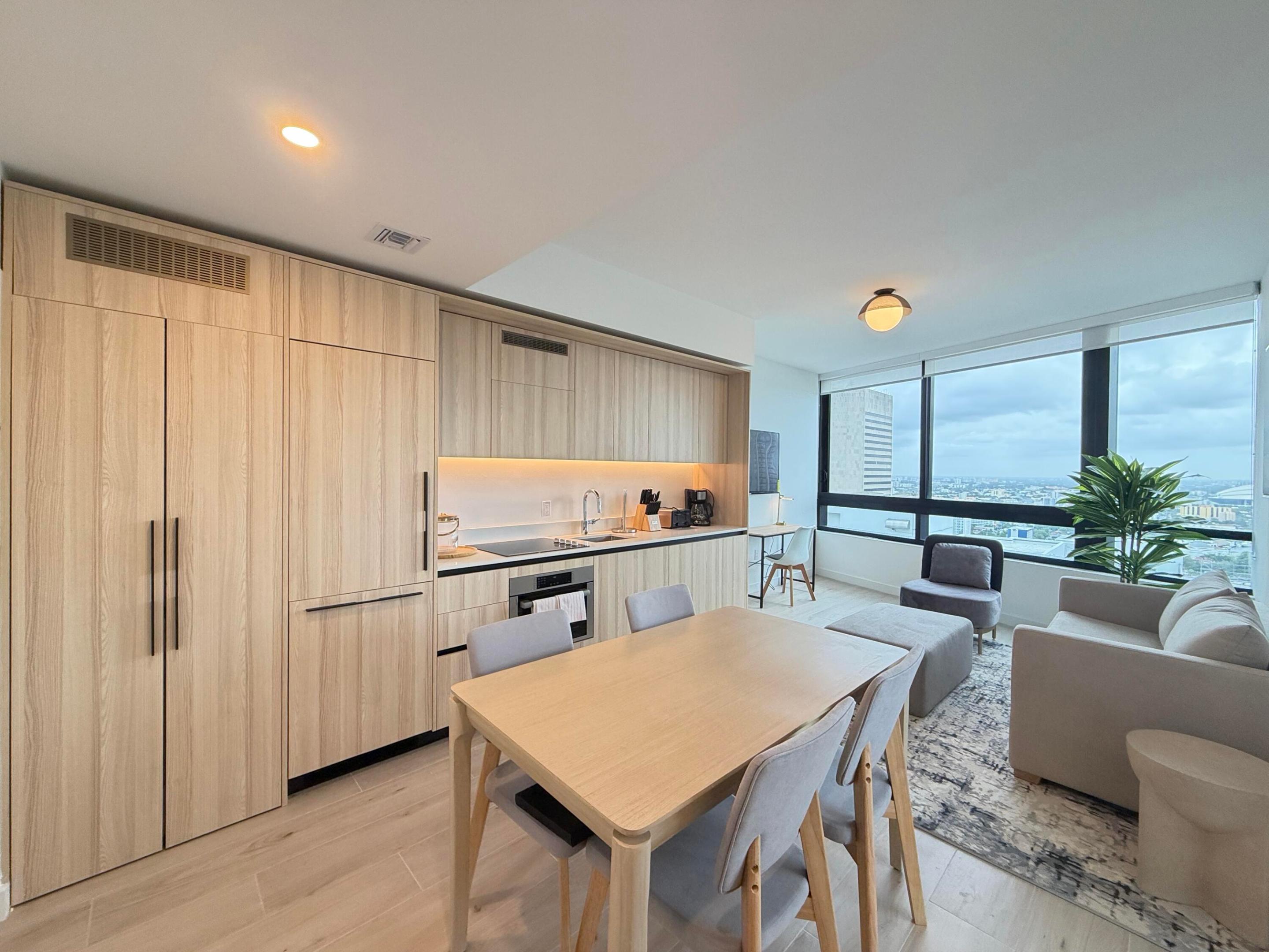 MIAMI NORTH - Residential Lease