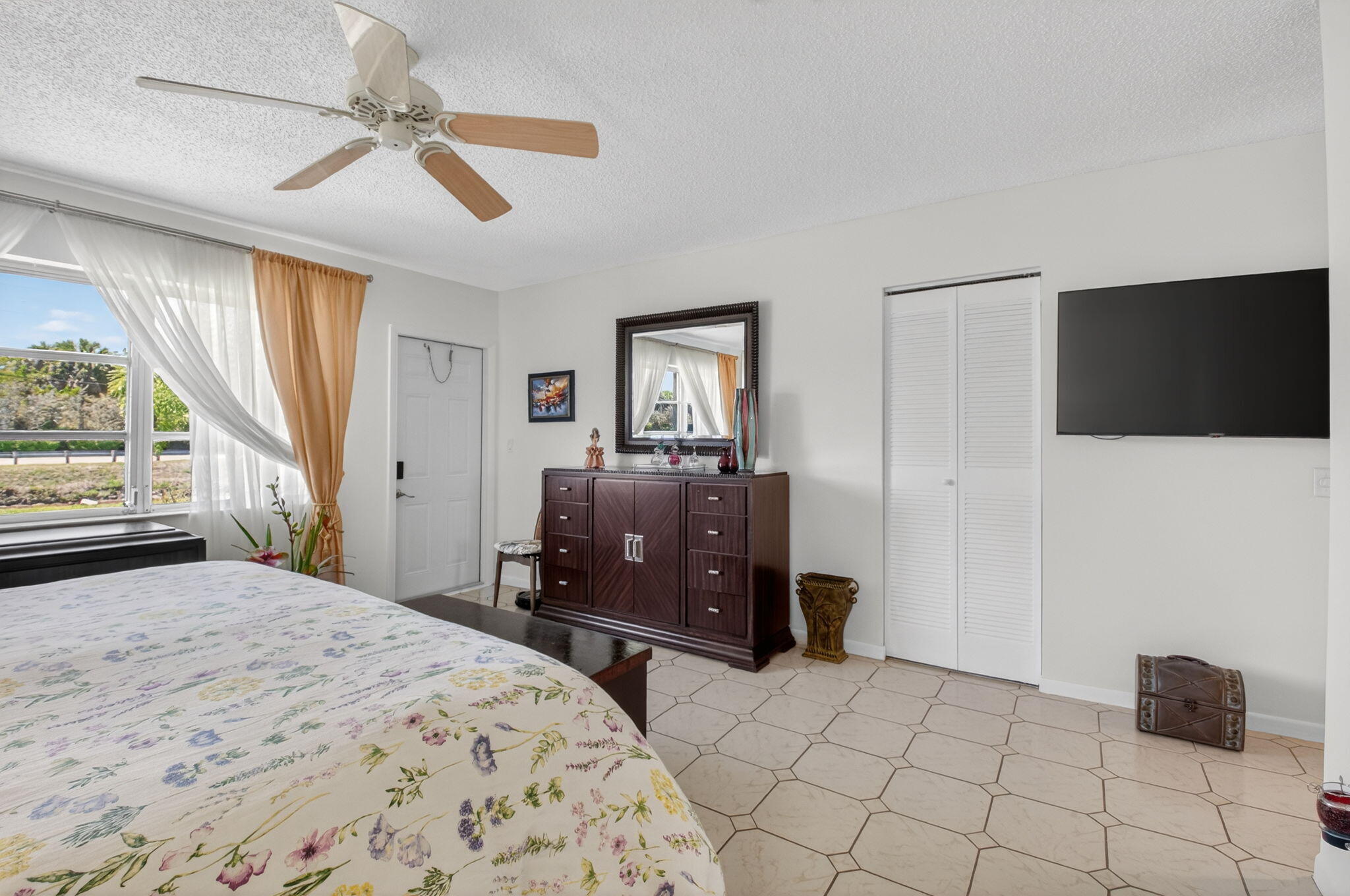 HIGH POINT OF DELRAY WEST CONDO SEC 1&2 - Residential