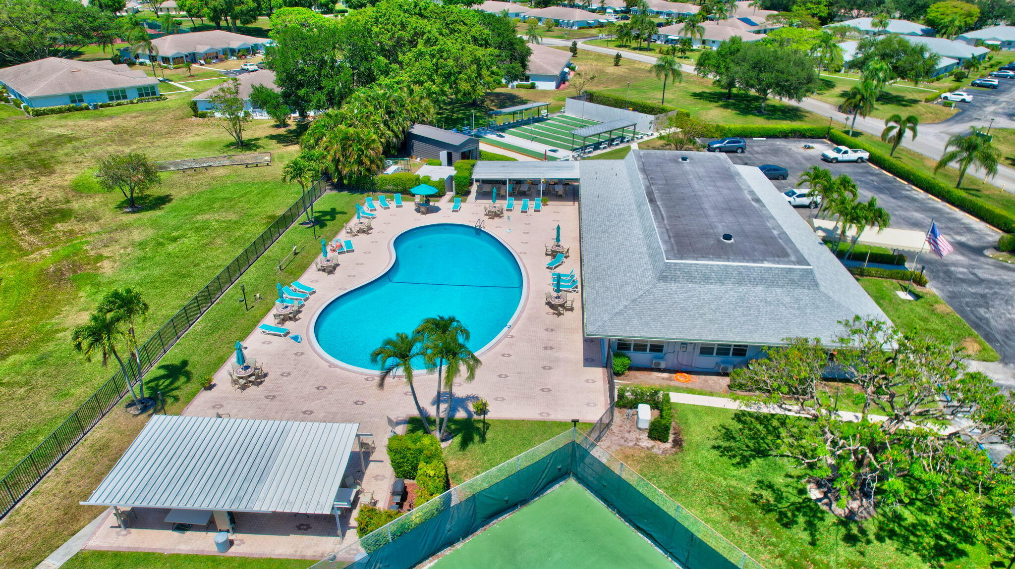 HIGH POINT OF DELRAY WEST CONDO SEC 1&2 - Residential