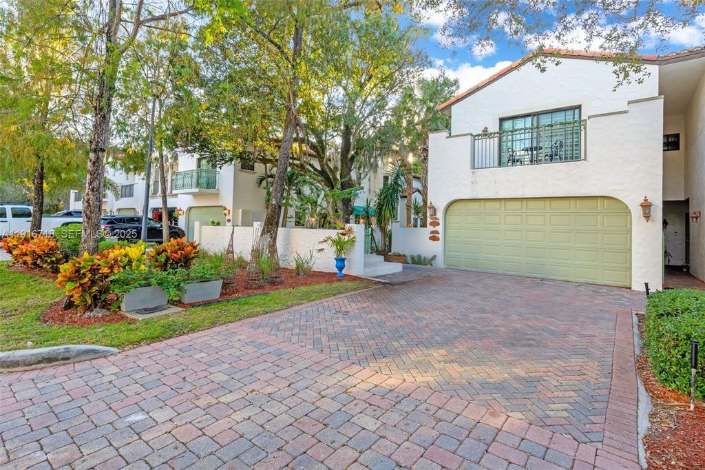 Photo of 4419 Hidden Harbour Terrace #4419, Dania Beach, FL 33312 (MLS # B26038722)