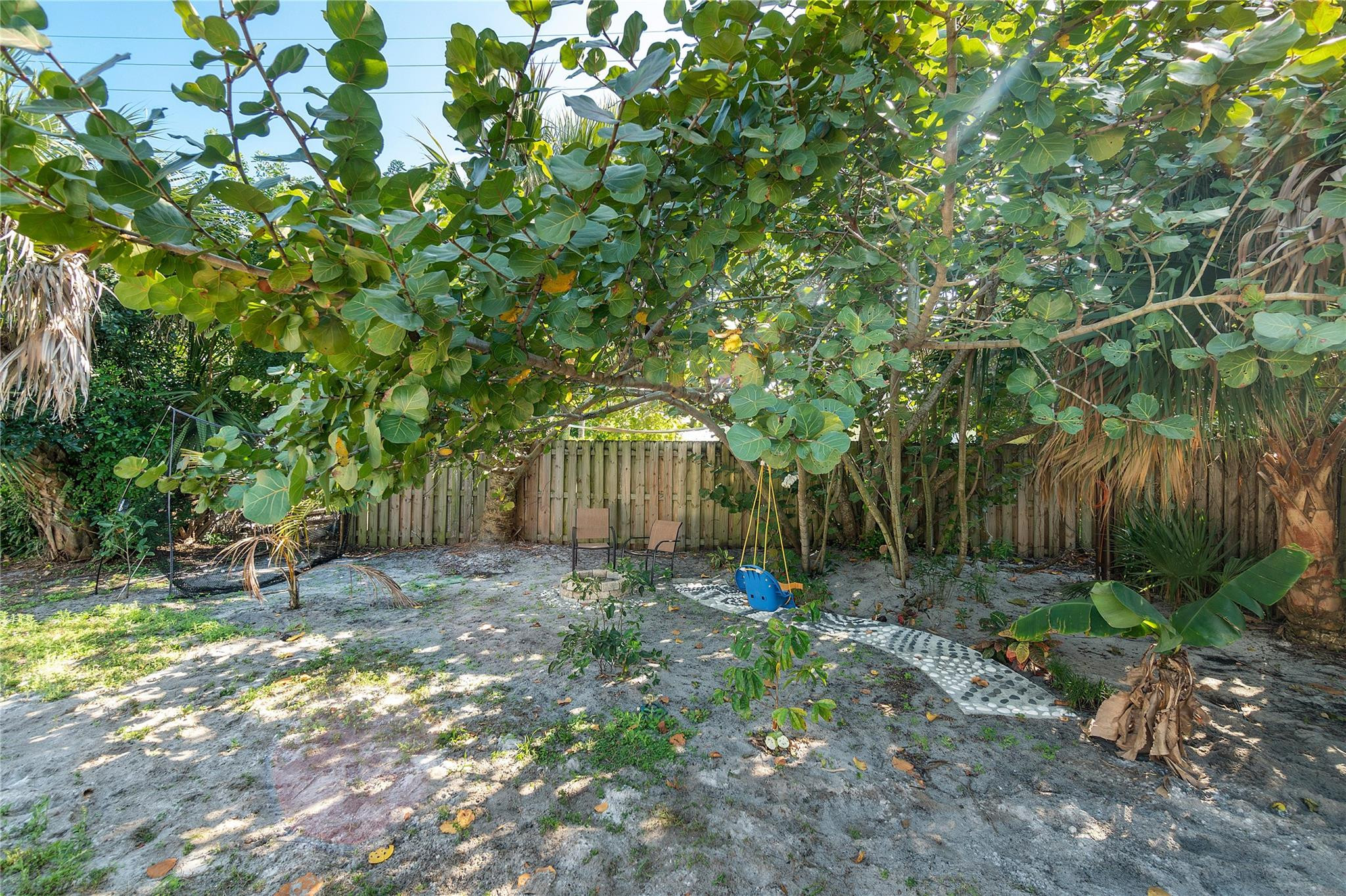PLUMOSA PARK SEC A, B AND D - Residential Lease