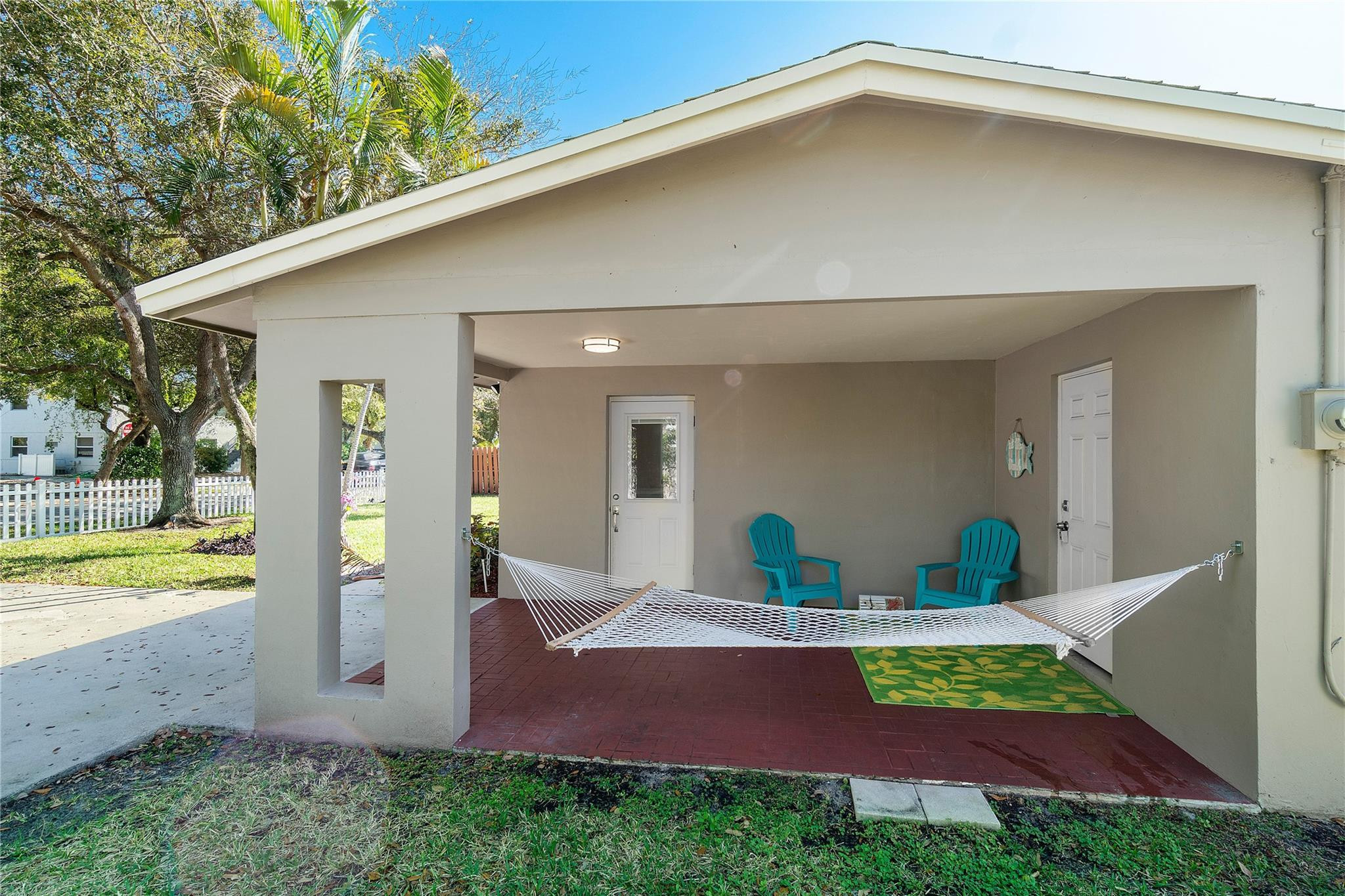 PLUMOSA PARK SEC A, B AND D - Residential Lease