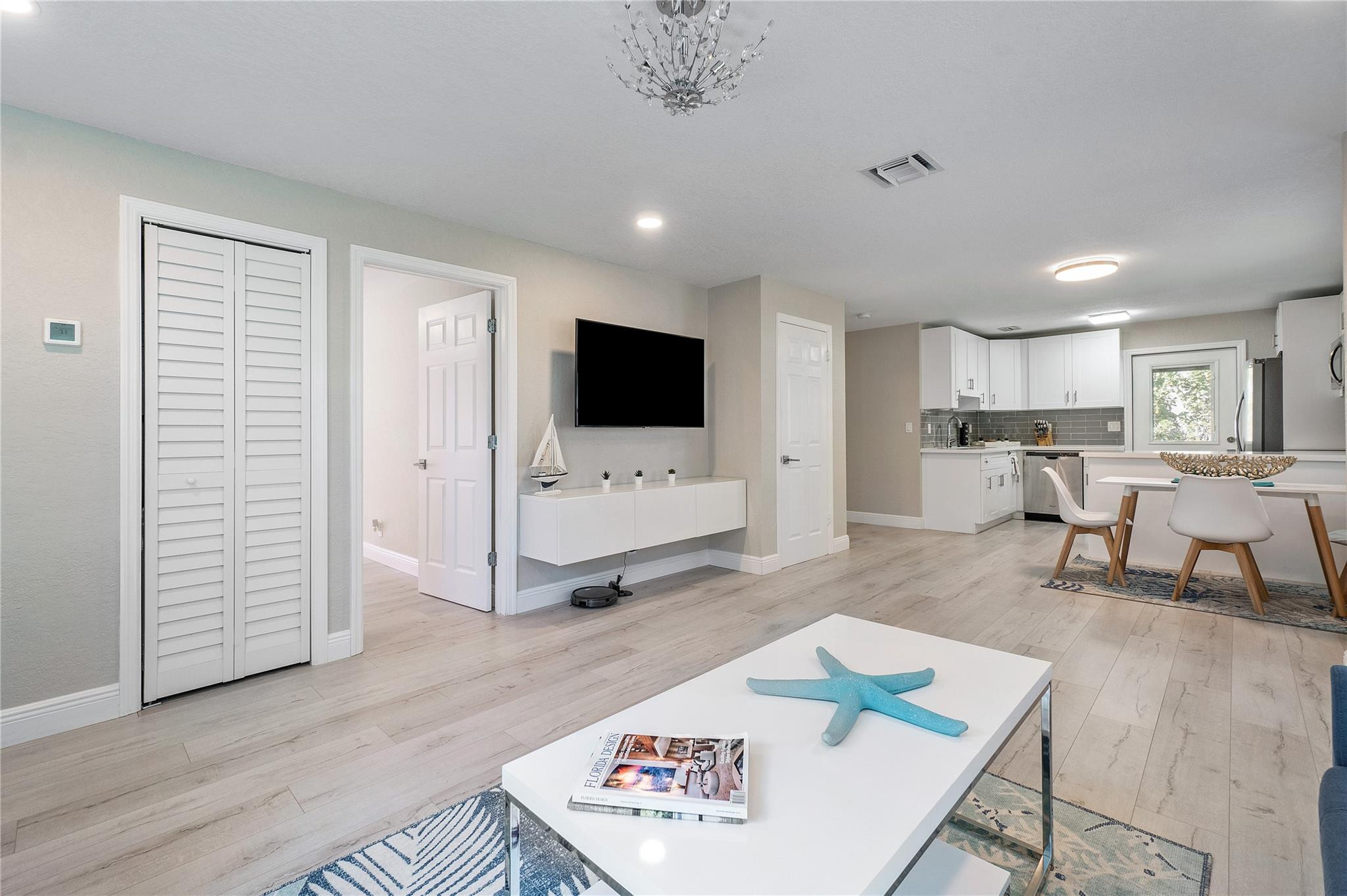 PLUMOSA PARK SEC A, B AND D - Residential Lease