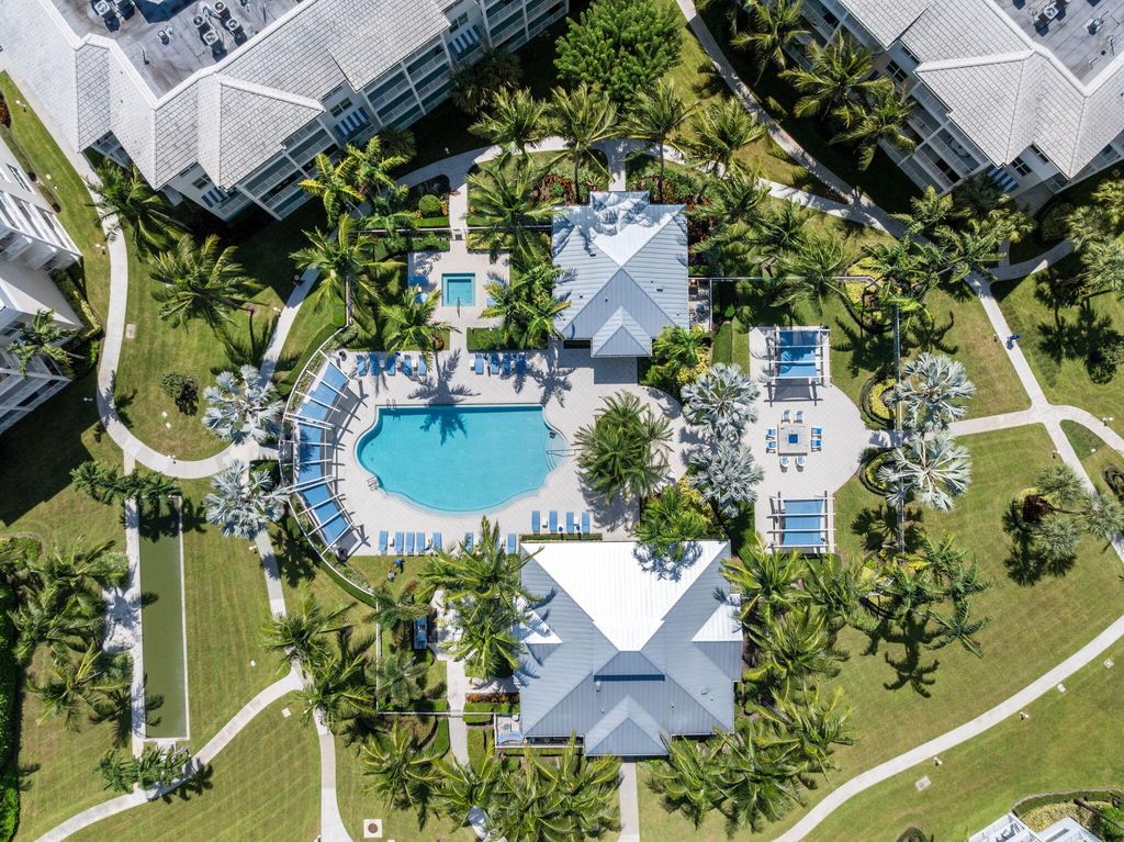 Photo of 832 Bay Colony Drive S, Juno Beach, FL 33408 (MLS # R11129187)