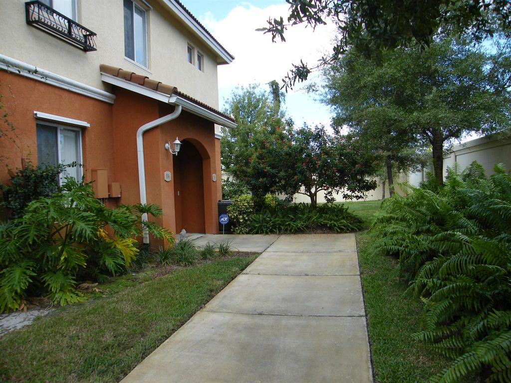 Photo of 45 SE Sedona Circle #106, Stuart, FL 34994 (MLS # R10994988)