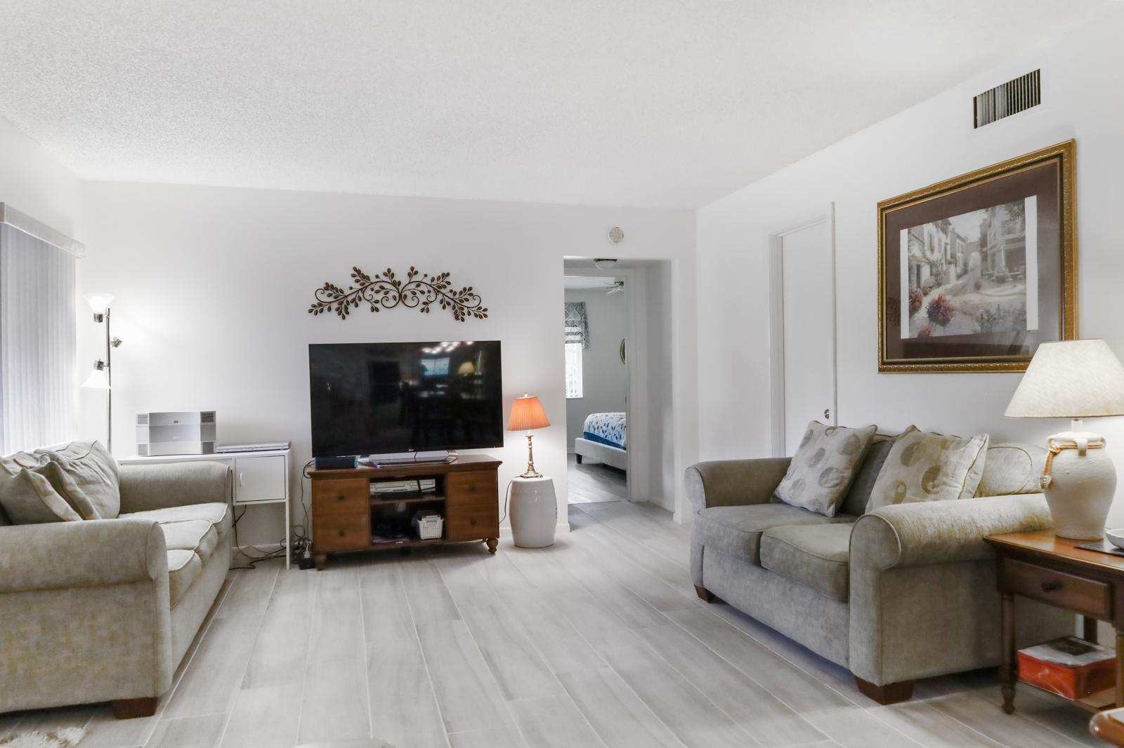 PINE RIDGE SOUTH I CONDO - Residential