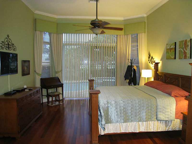 Estates of Pembroke Shore - Residential