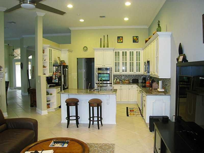 Estates of Pembroke Shore - Residential