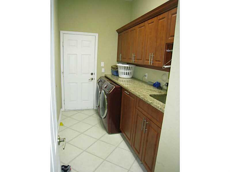 Estates of Pembroke Shore - Residential