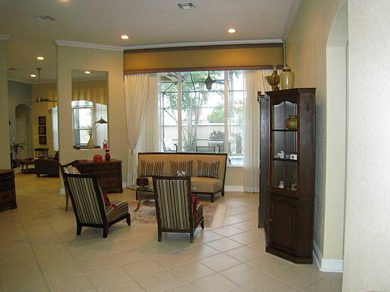 Estates of Pembroke Shore - Residential