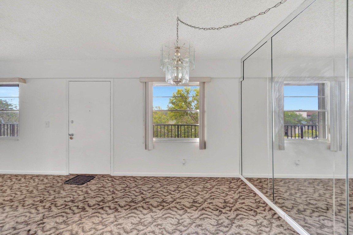 KINGSLEY - Residential