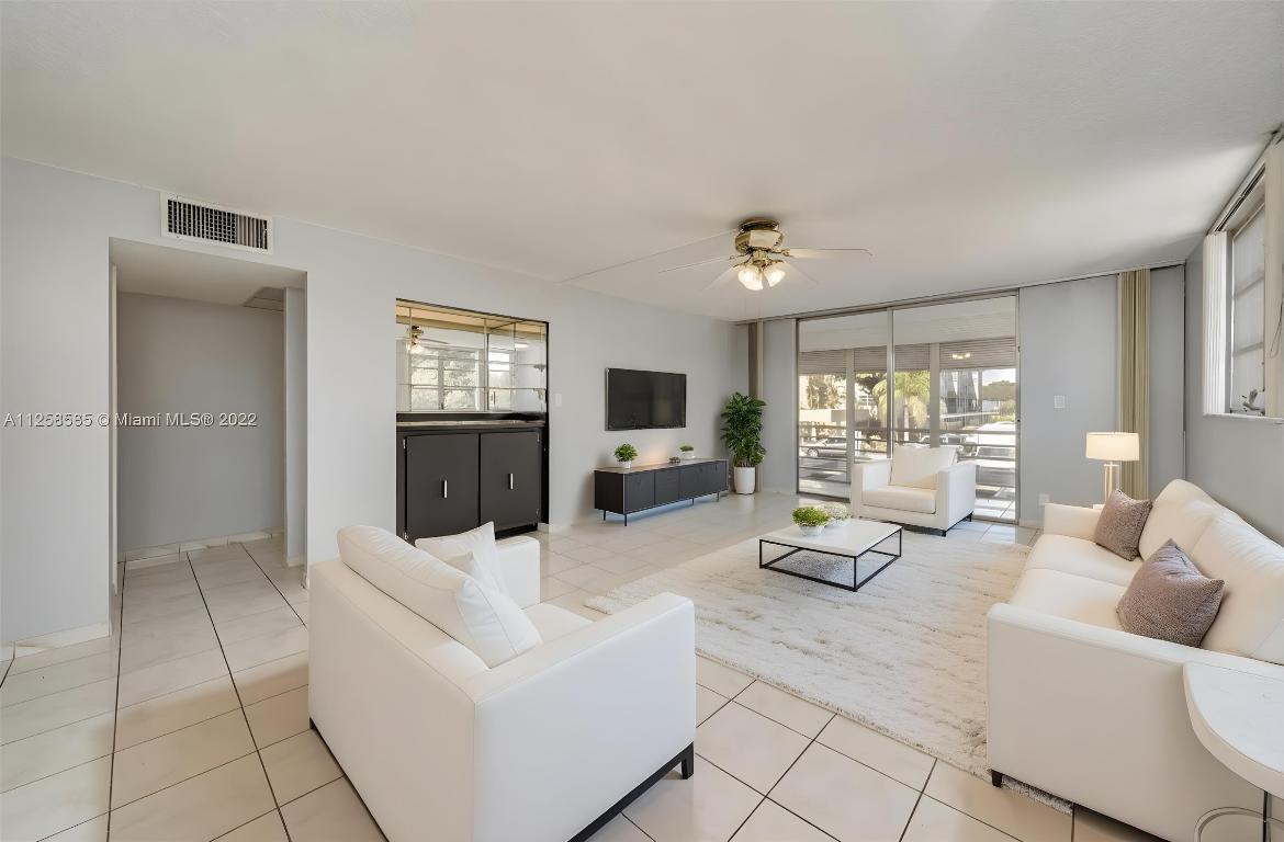 POLYNESIAN GARDENS - Residential