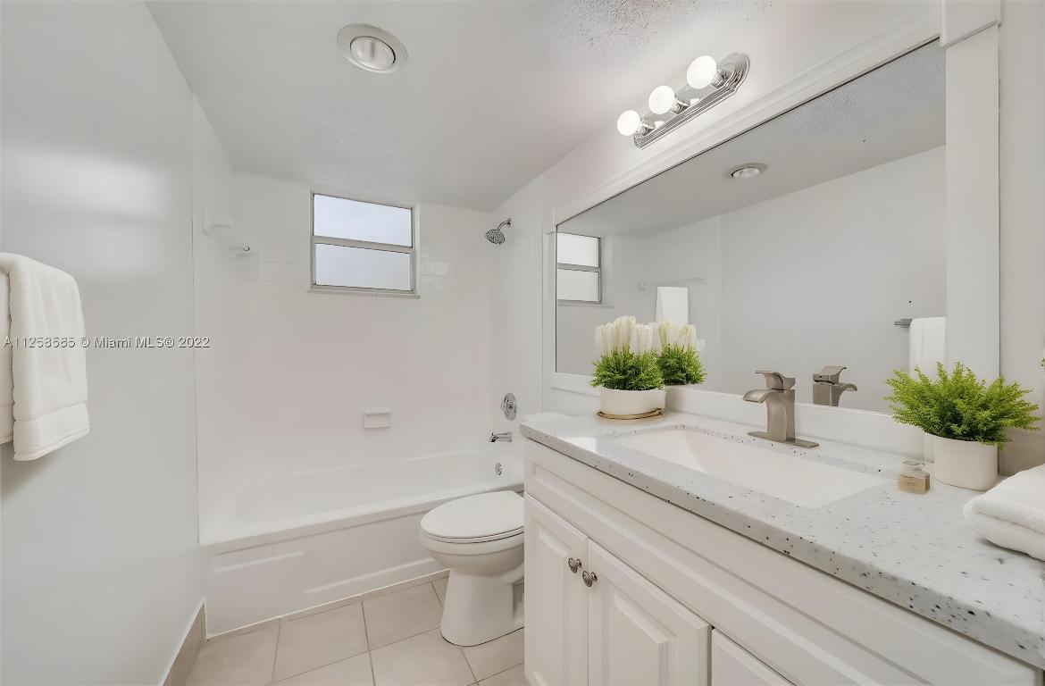 POLYNESIAN GARDENS - Residential