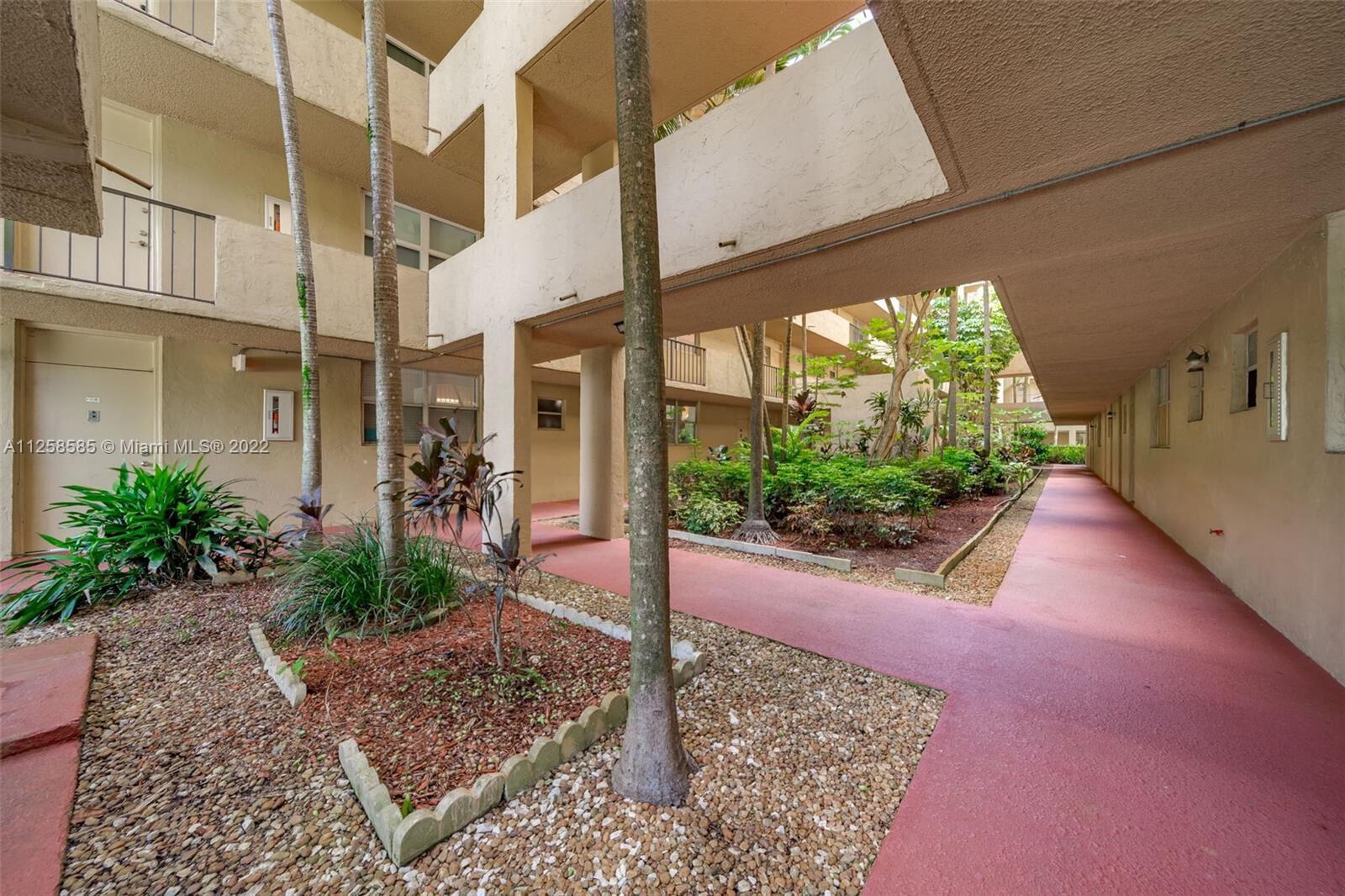 POLYNESIAN GARDENS - Residential