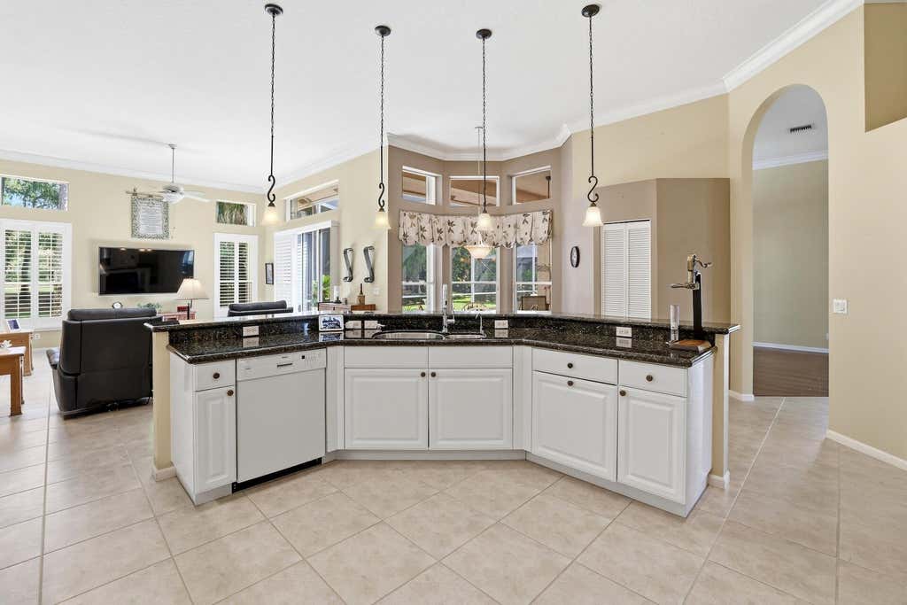 Photo of 606 CYPRESS GREEN Circle, Wellington, FL 33414 (MLS # B26066652)