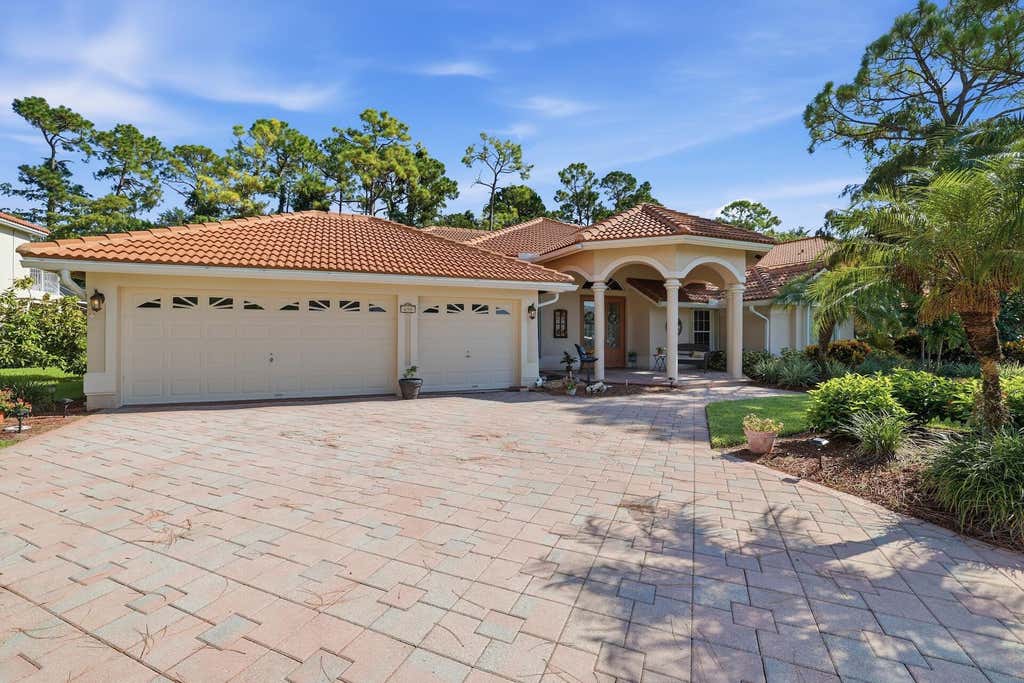 Photo of 606 CYPRESS GREEN Circle, Wellington, FL 33414 (MLS # B26066652)