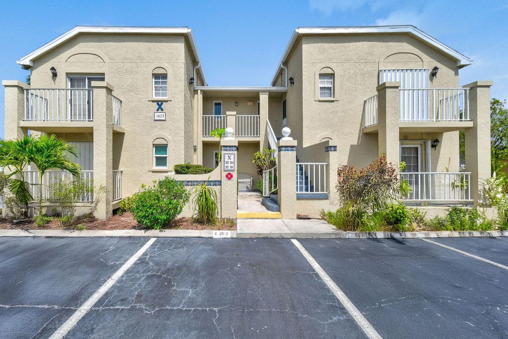 Photo of 1623 SE Green Acres Circle #X202, Port Saint Lucie, FL 34952 (MLS # R11098455)