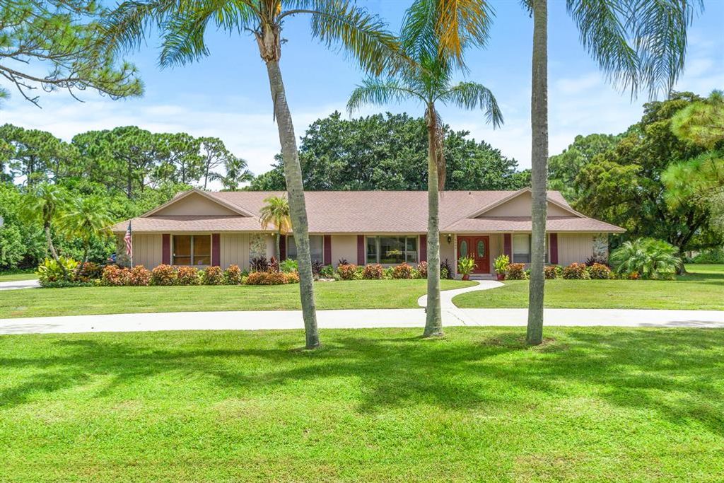 Photo of 6600 141st Lane N, West Palm Beach, FL 33418 (MLS # R10735664)
