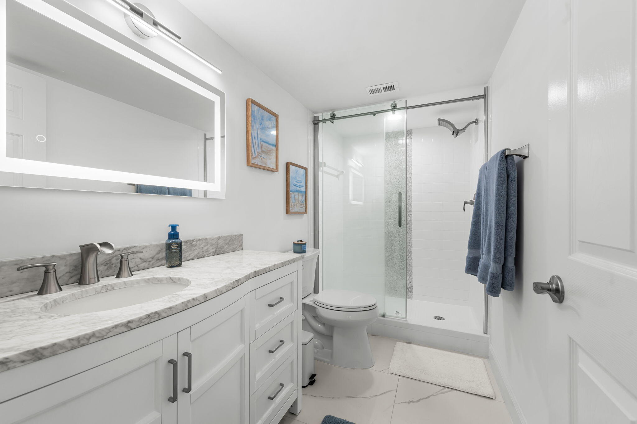 HUNTINGTON LAKES SECTION TWO CONDS 10,11,12,14 THR - Residential Lease