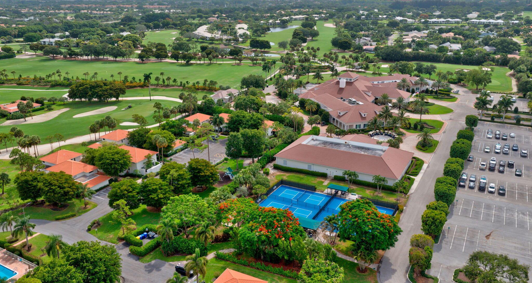 QUAIL RIDGE CONDO 11 - Residential