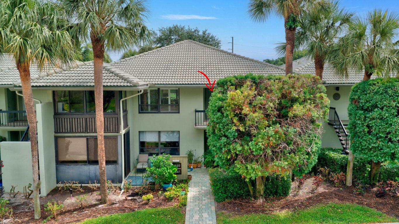 3839 Quail Ridge Drive N