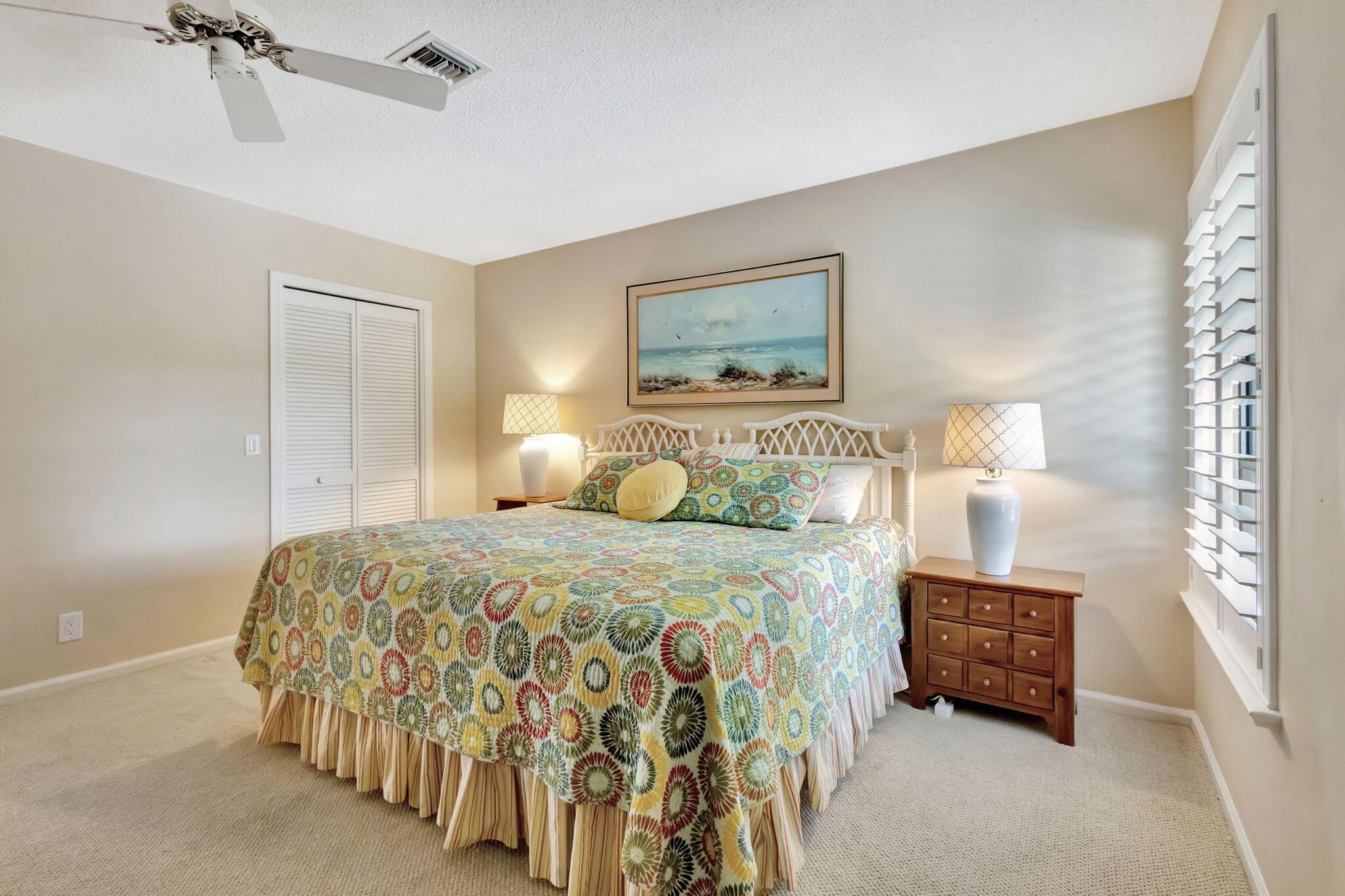 QUAIL RIDGE CONDO 11 - Residential