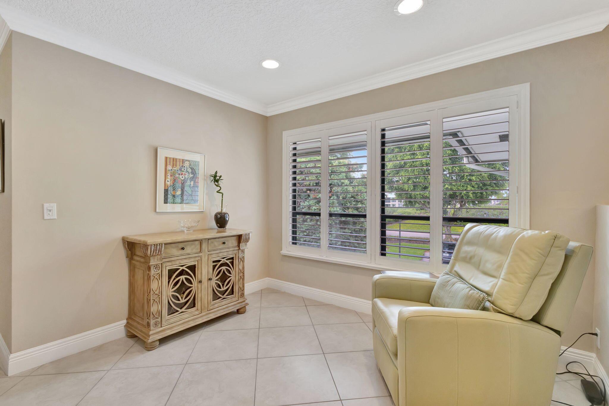 QUAIL RIDGE CONDO 11 - Residential