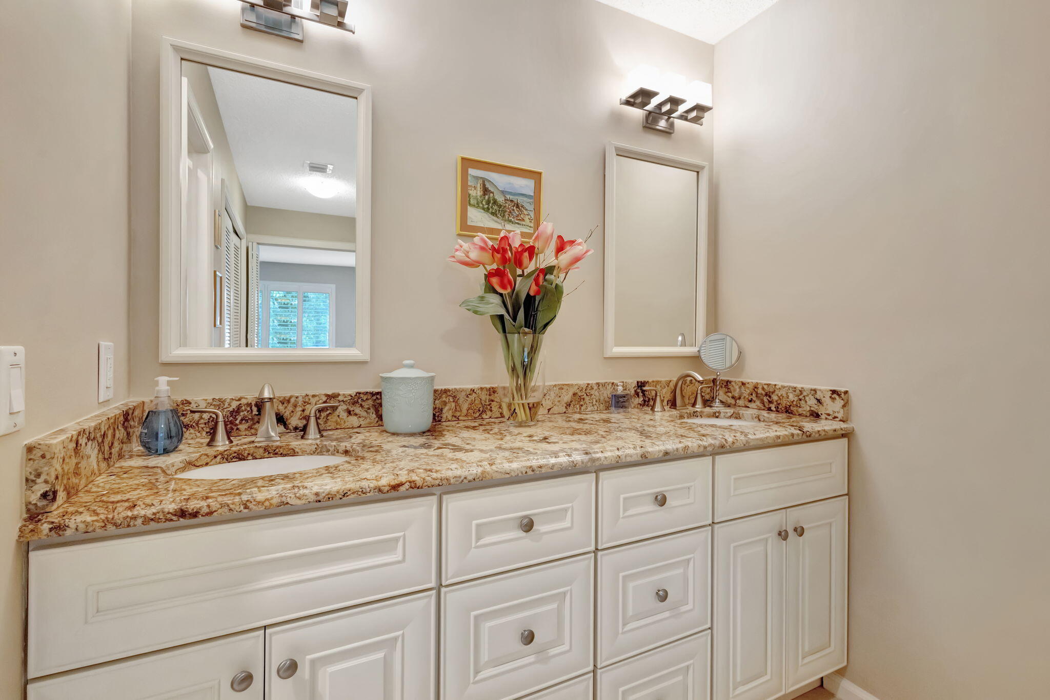 QUAIL RIDGE CONDO 11 - Residential