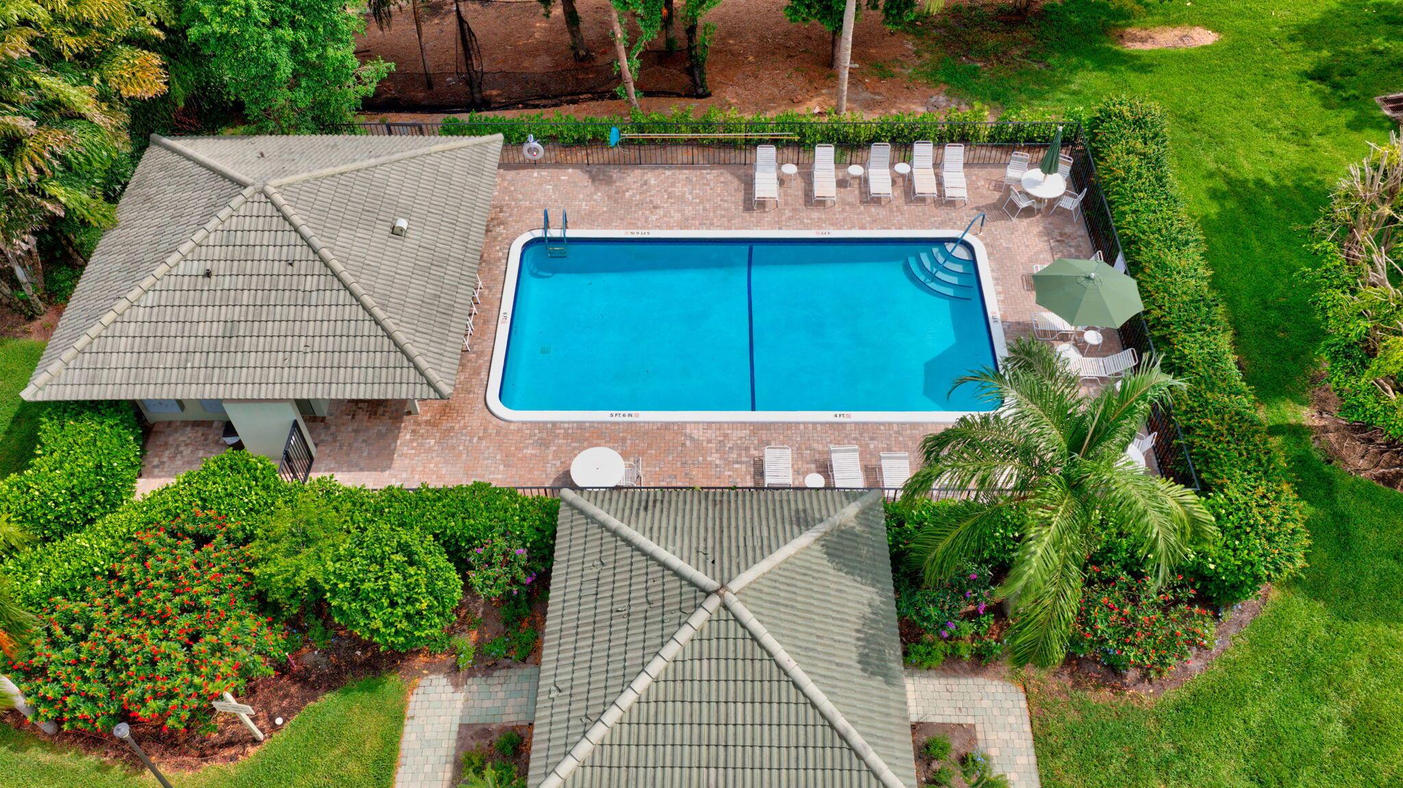 QUAIL RIDGE CONDO 11 - Residential